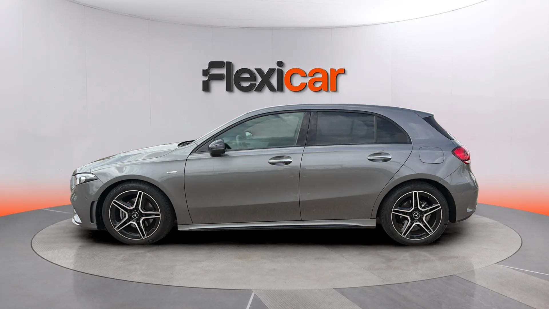 Mercedes-Benz Clase A A 200 d - foto 4