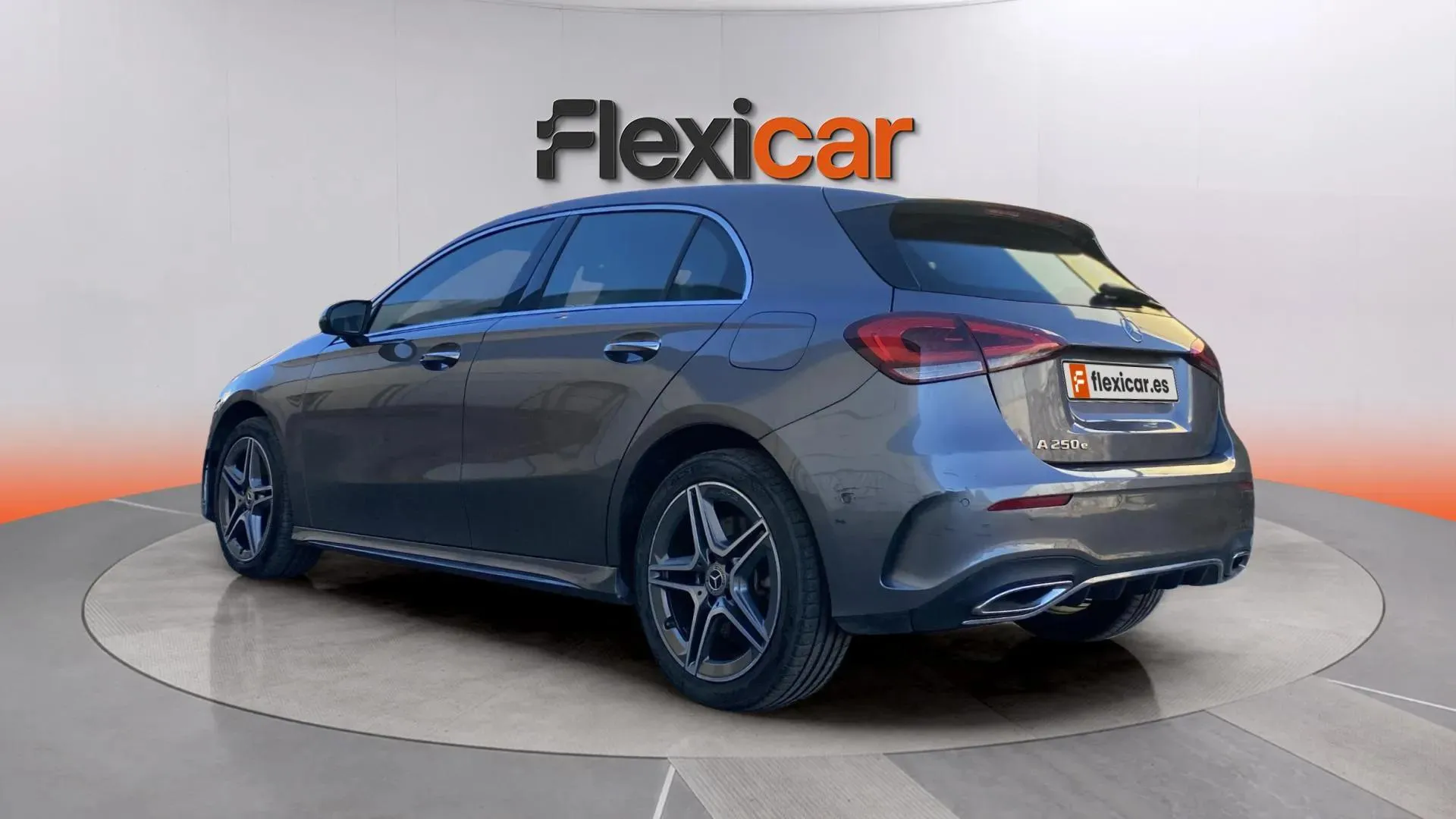Mercedes-Benz Clase A A 250 e - foto 5
