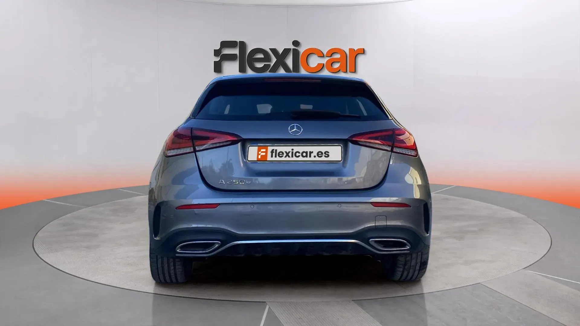 Mercedes-Benz Clase A A 250 e - foto 4