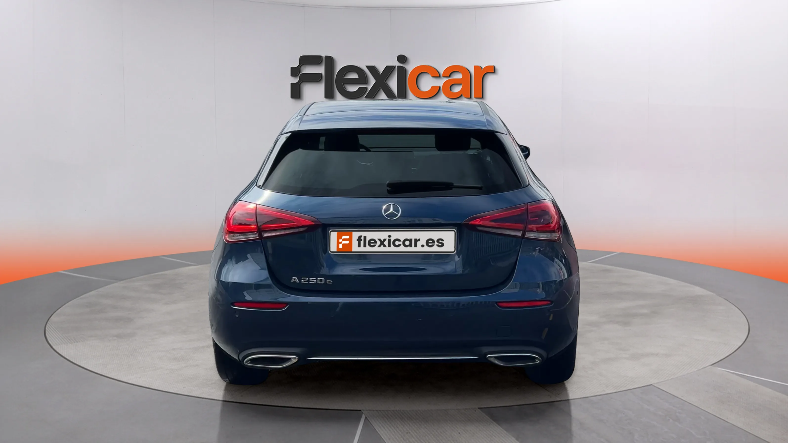 Mercedes-Benz Clase A A 250 e - foto 4