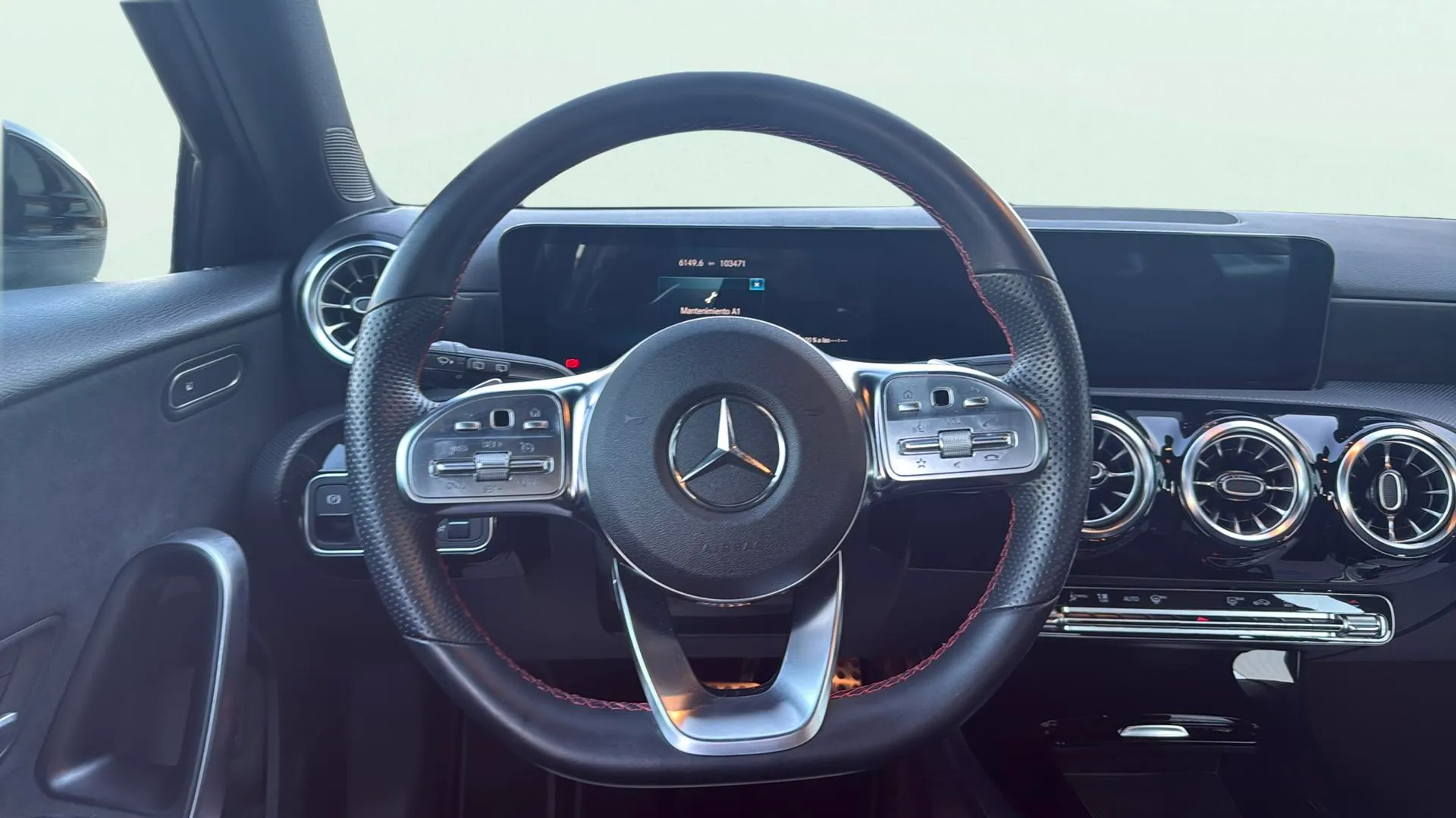 Mercedes-Benz Clase A A 250 e - foto 13