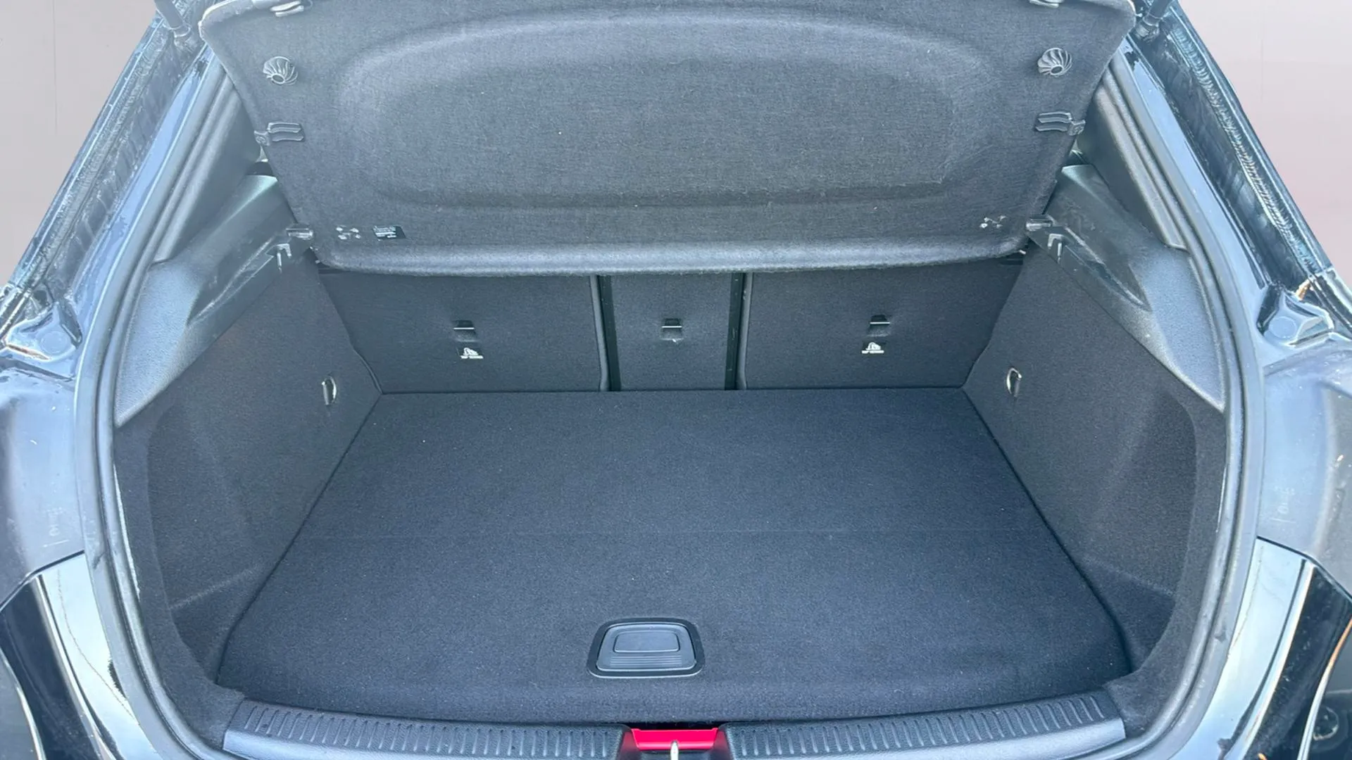 Mercedes-Benz Clase A A 250 e - foto 21