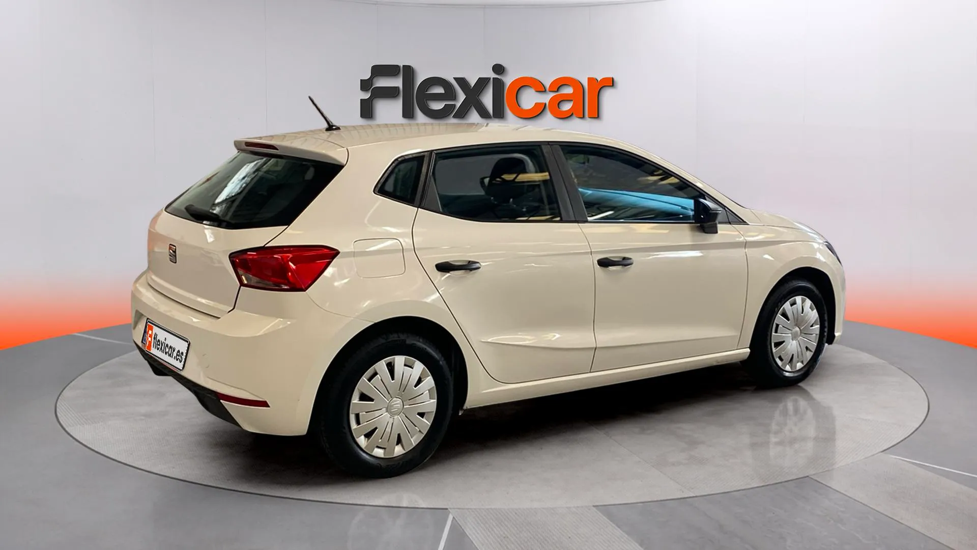 SEAT Ibiza 1.0 Reference - foto 6