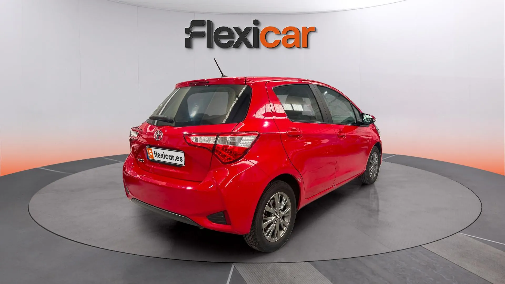 Toyota Yaris 1.0 70 Active - foto 5