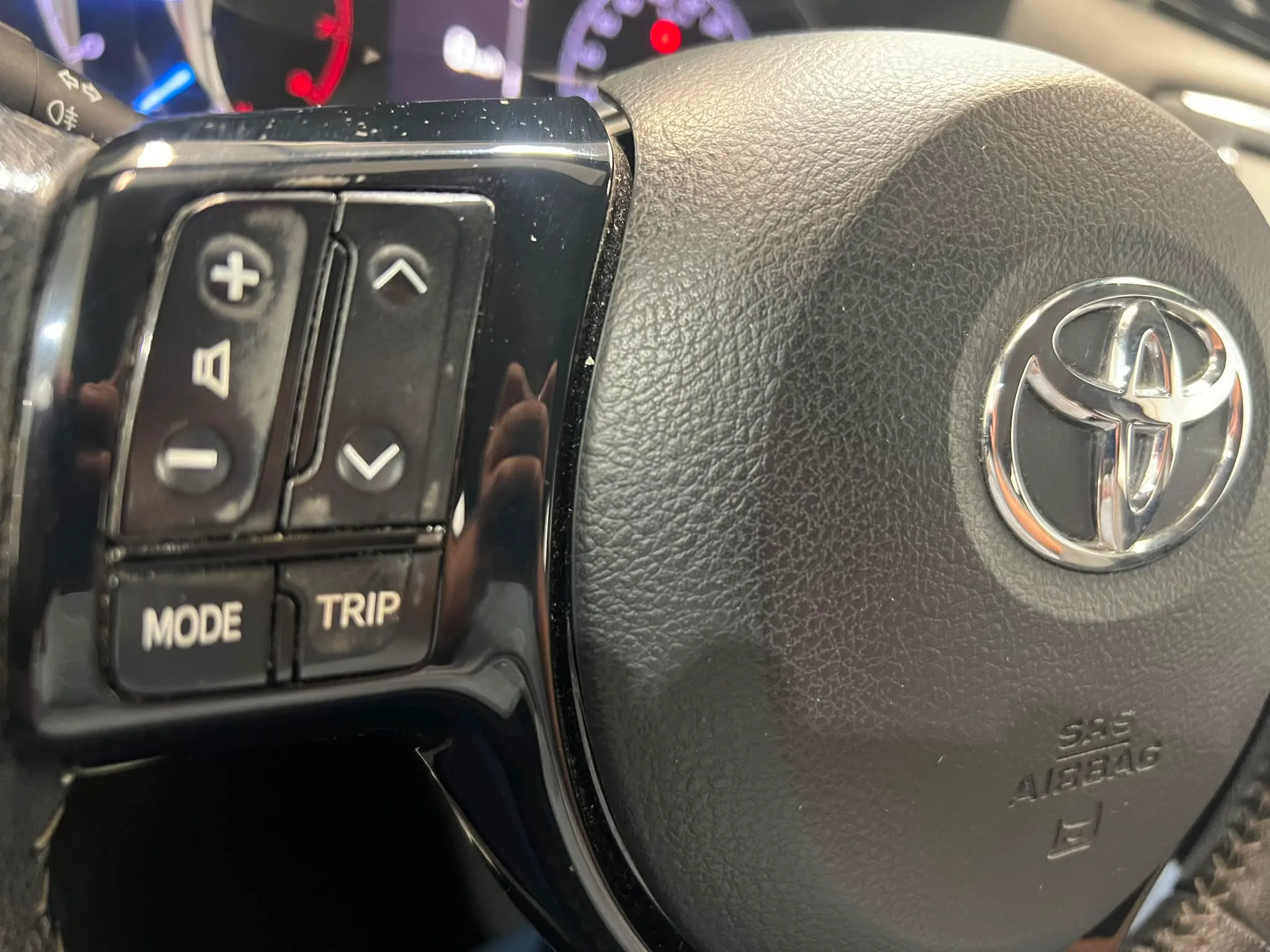 Toyota Yaris 1.0 70 Active - foto 11