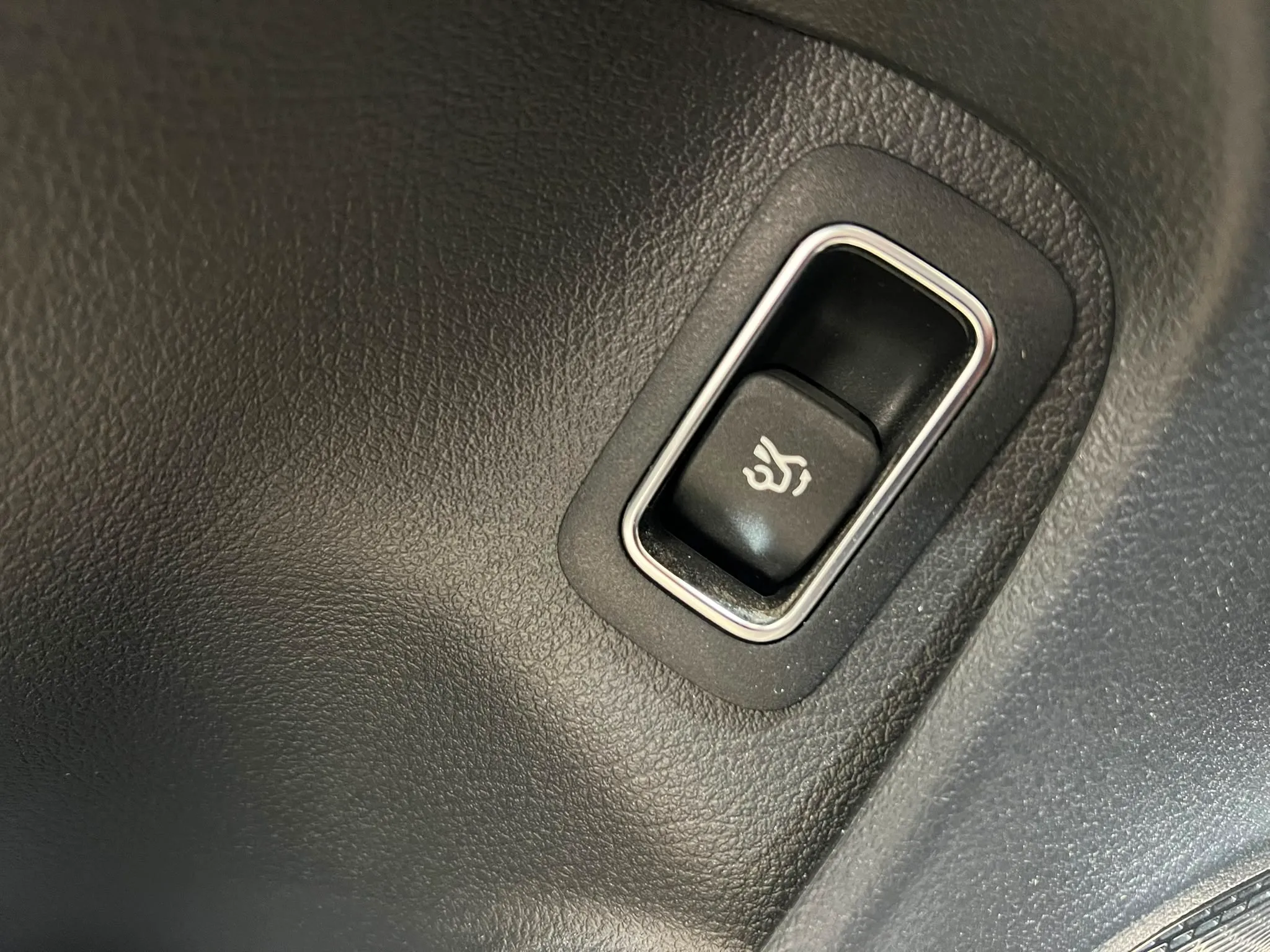 Mercedes-Benz CLA 200 - foto 12