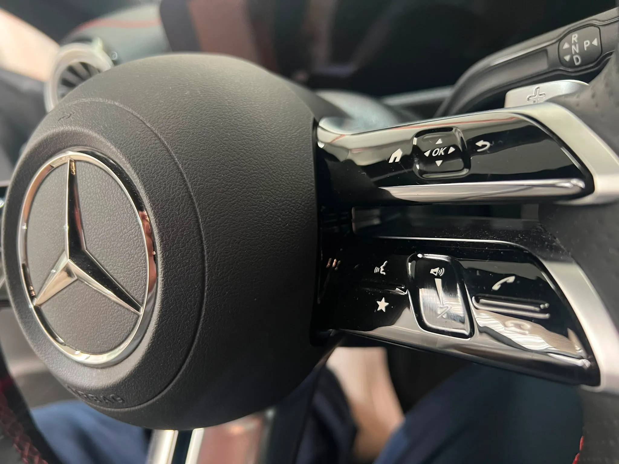 Mercedes-Benz CLA 200 - foto 17