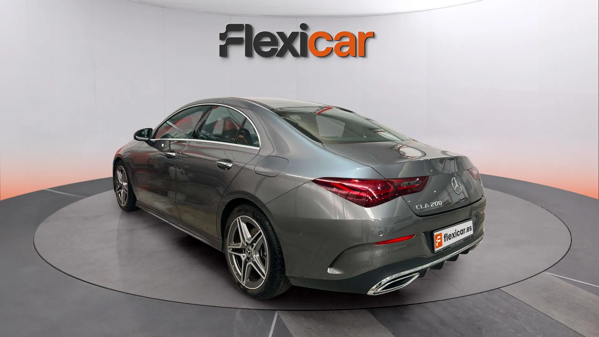 Mercedes-Benz CLA 200 - foto 4