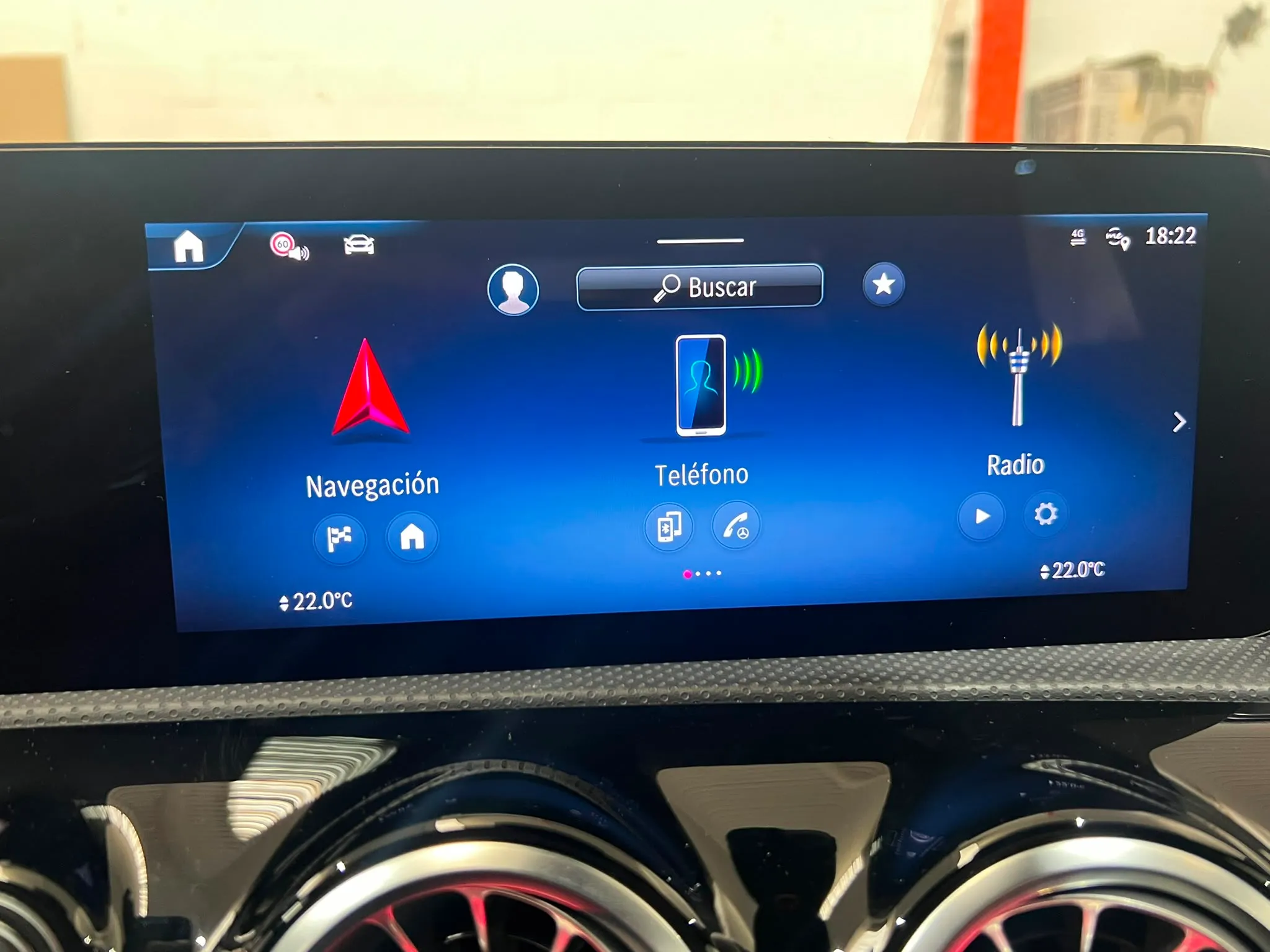 Mercedes-Benz CLA 200 - foto 25