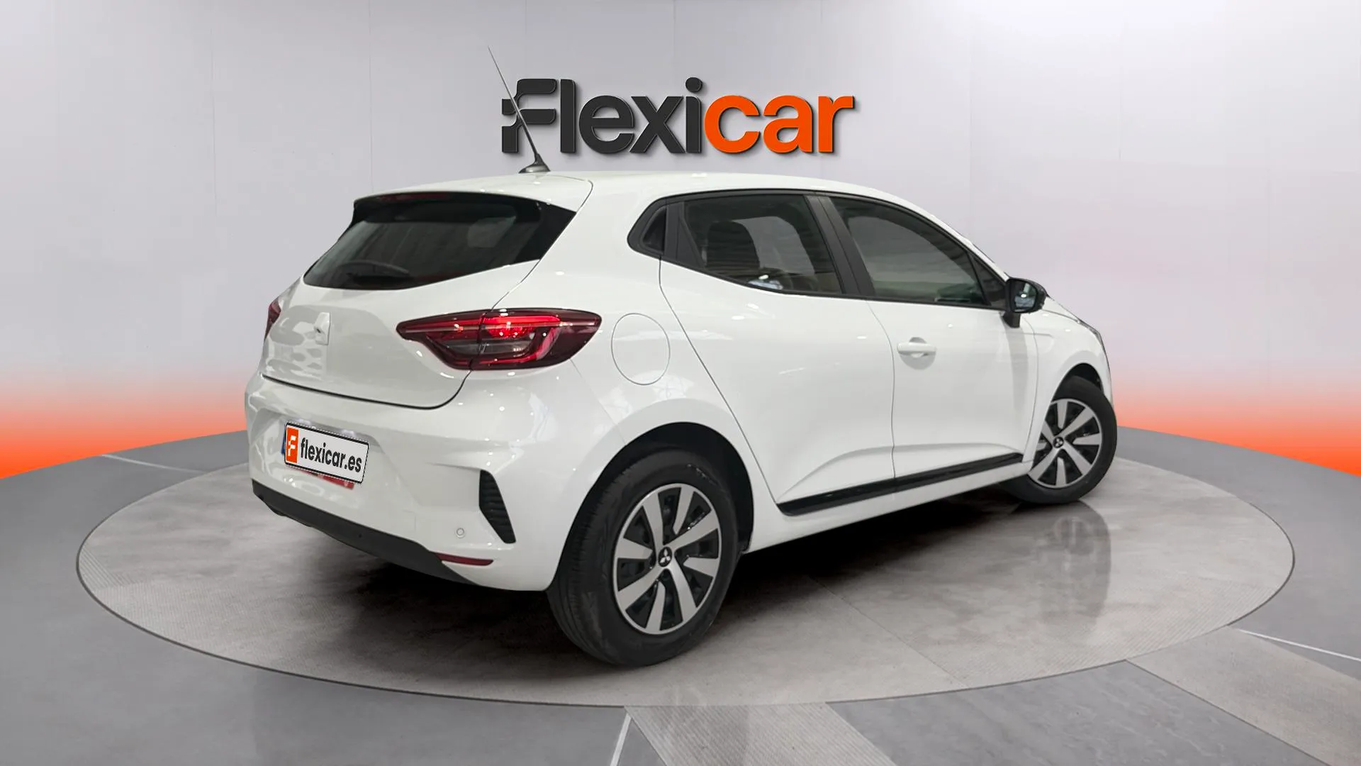 Mitsubishi Colt 100T Kaiteki - foto 7