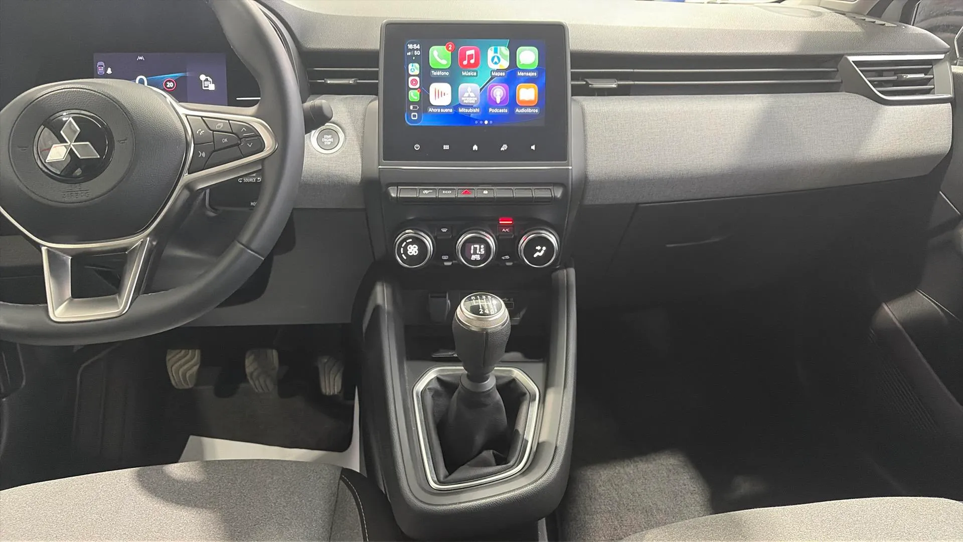 Mitsubishi Colt 100T Kaiteki - foto 13