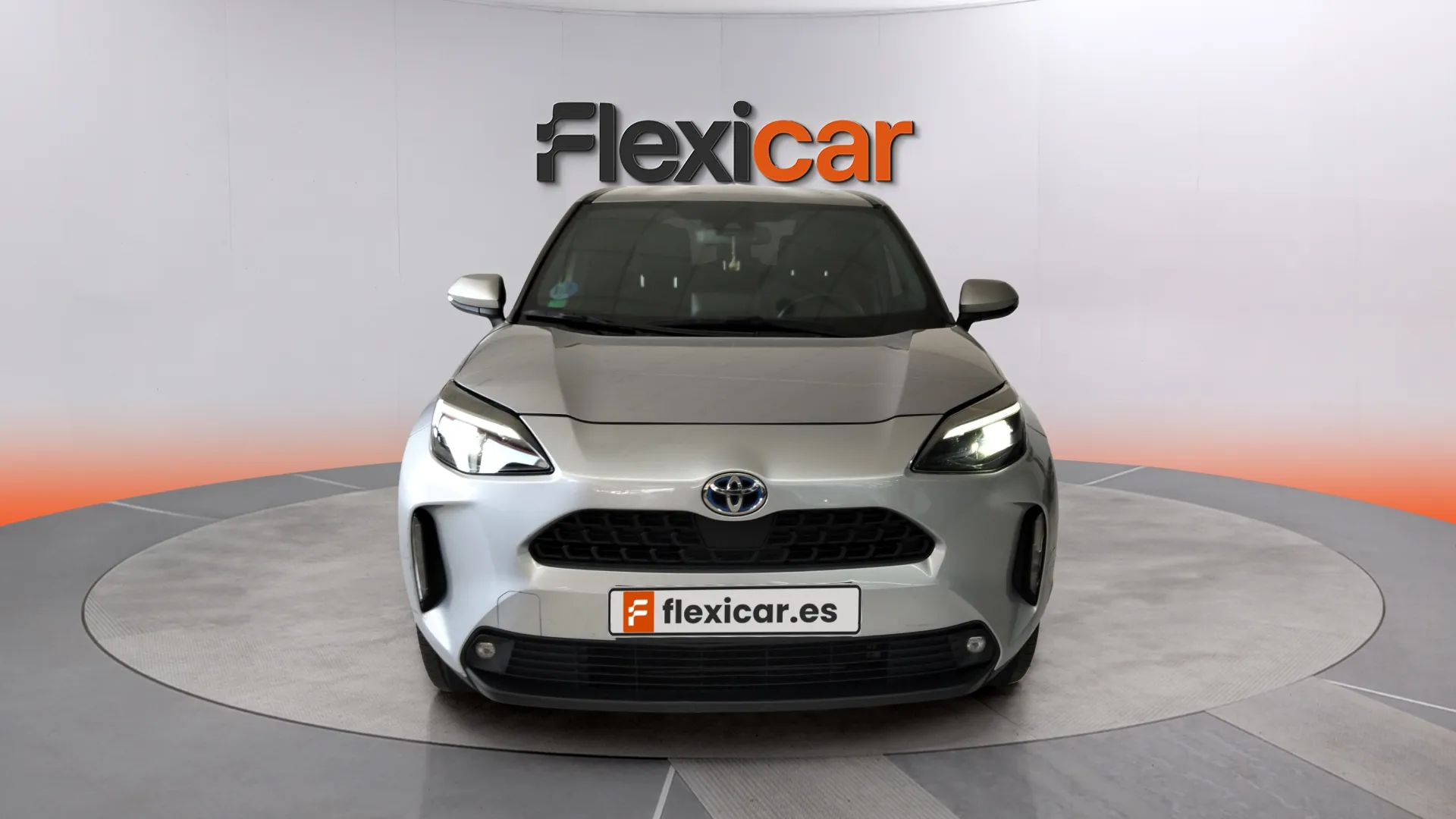 Toyota Yaris Cross 1.5 120H Adventure - foto 2