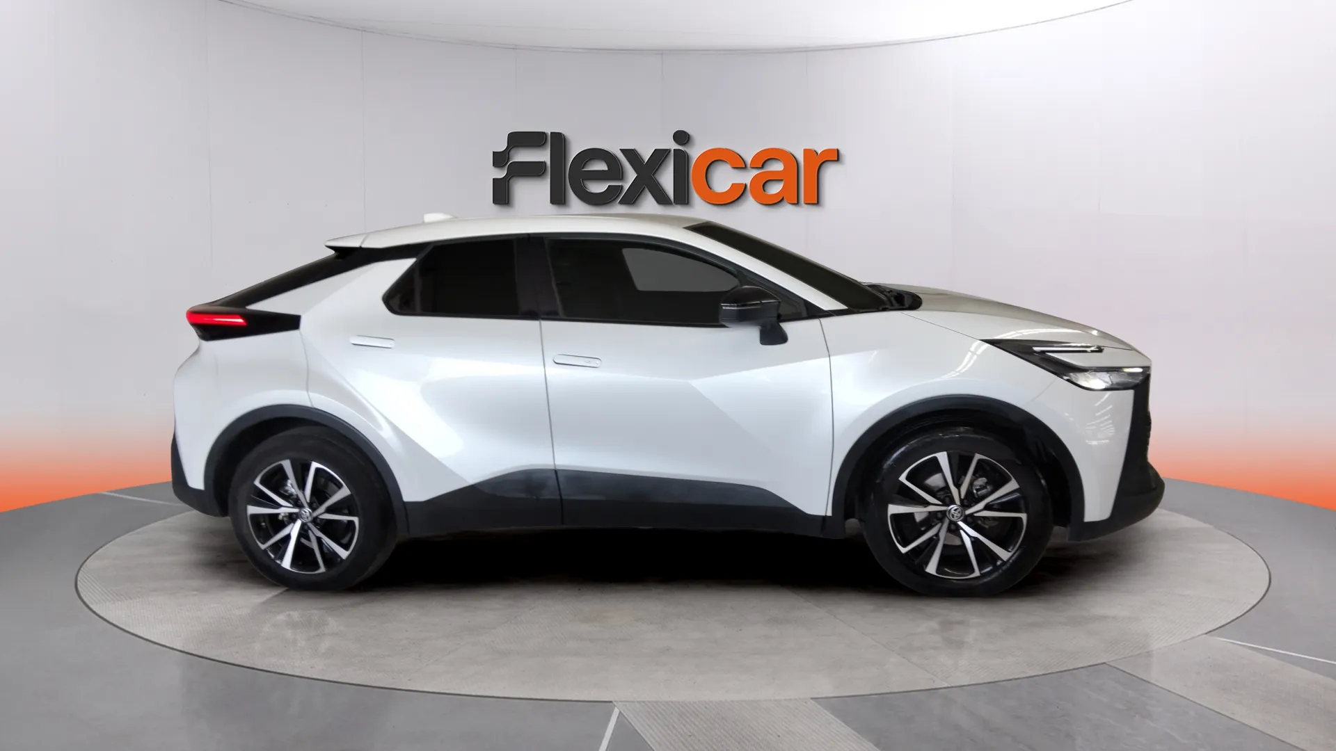 Toyota C-HR 1.8 140H Advance - foto 4