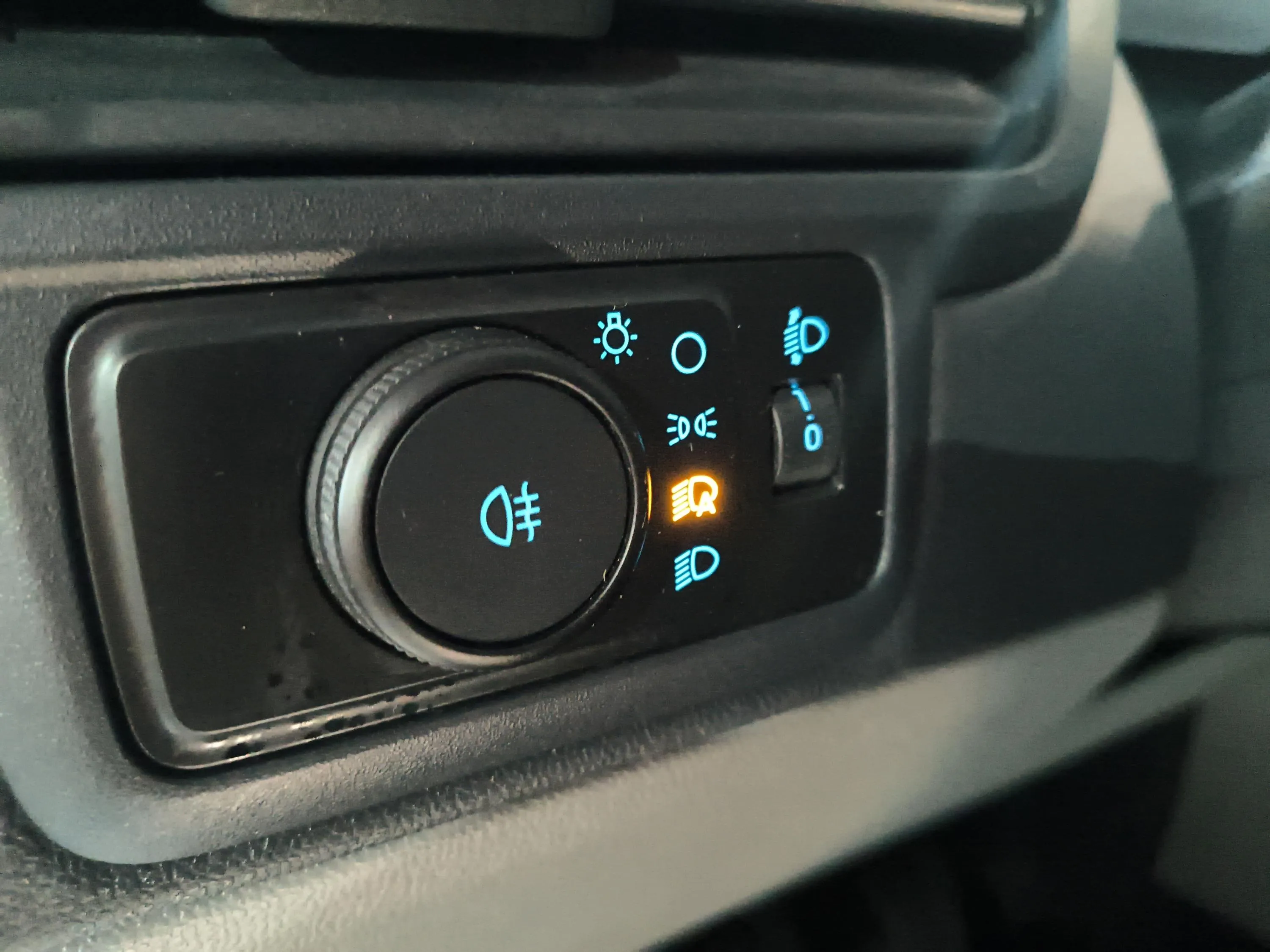 Ford Transit Custom DC Van 2.0 EcoBlue 300 L1 Trend - foto 20