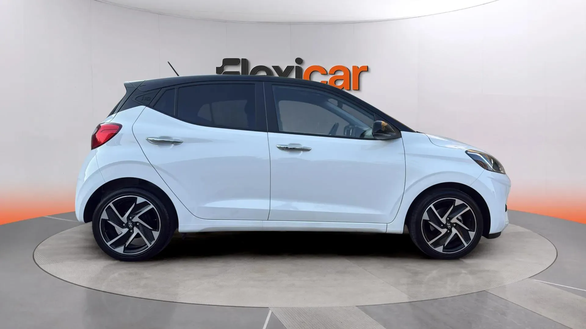 Hyundai i10 1.2 Tecno 2C - foto 3