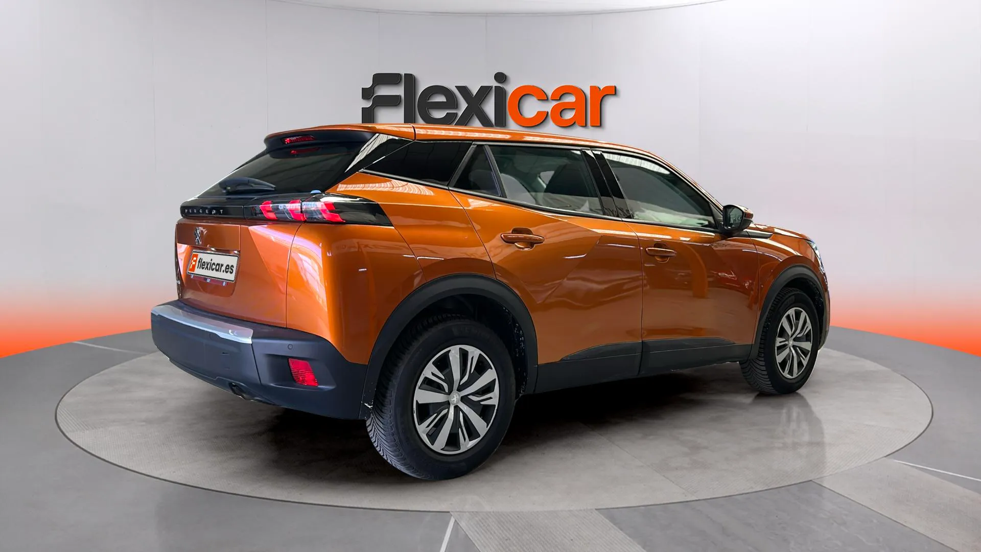 Peugeot 2008 Active PureTech 100 BVM6 - foto 6