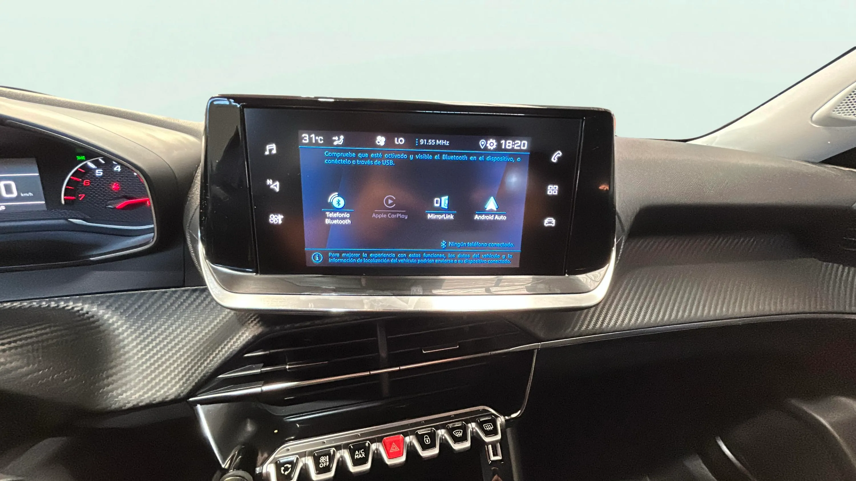 Peugeot 2008 Active PureTech 100 BVM6 - foto 23