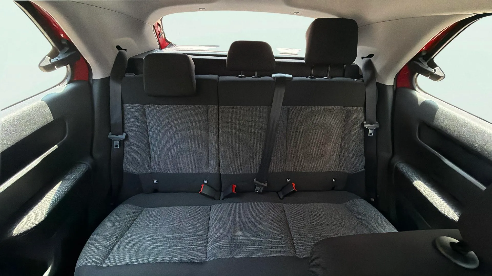 Citroën C4 Cactus PureTech Shine - foto 14