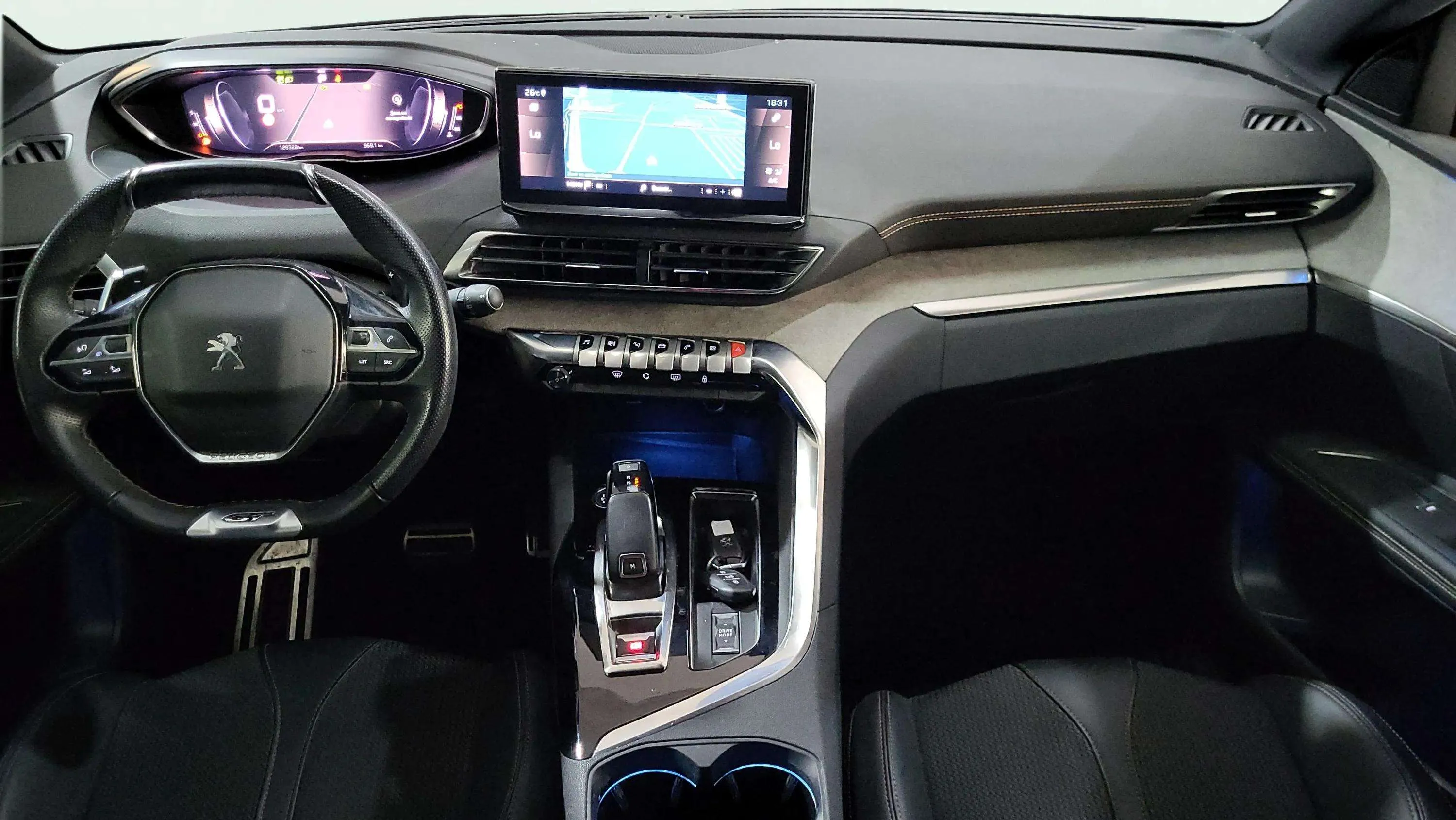 Peugeot 3008 1.5 BlueHDi GT EAT8 - foto 11