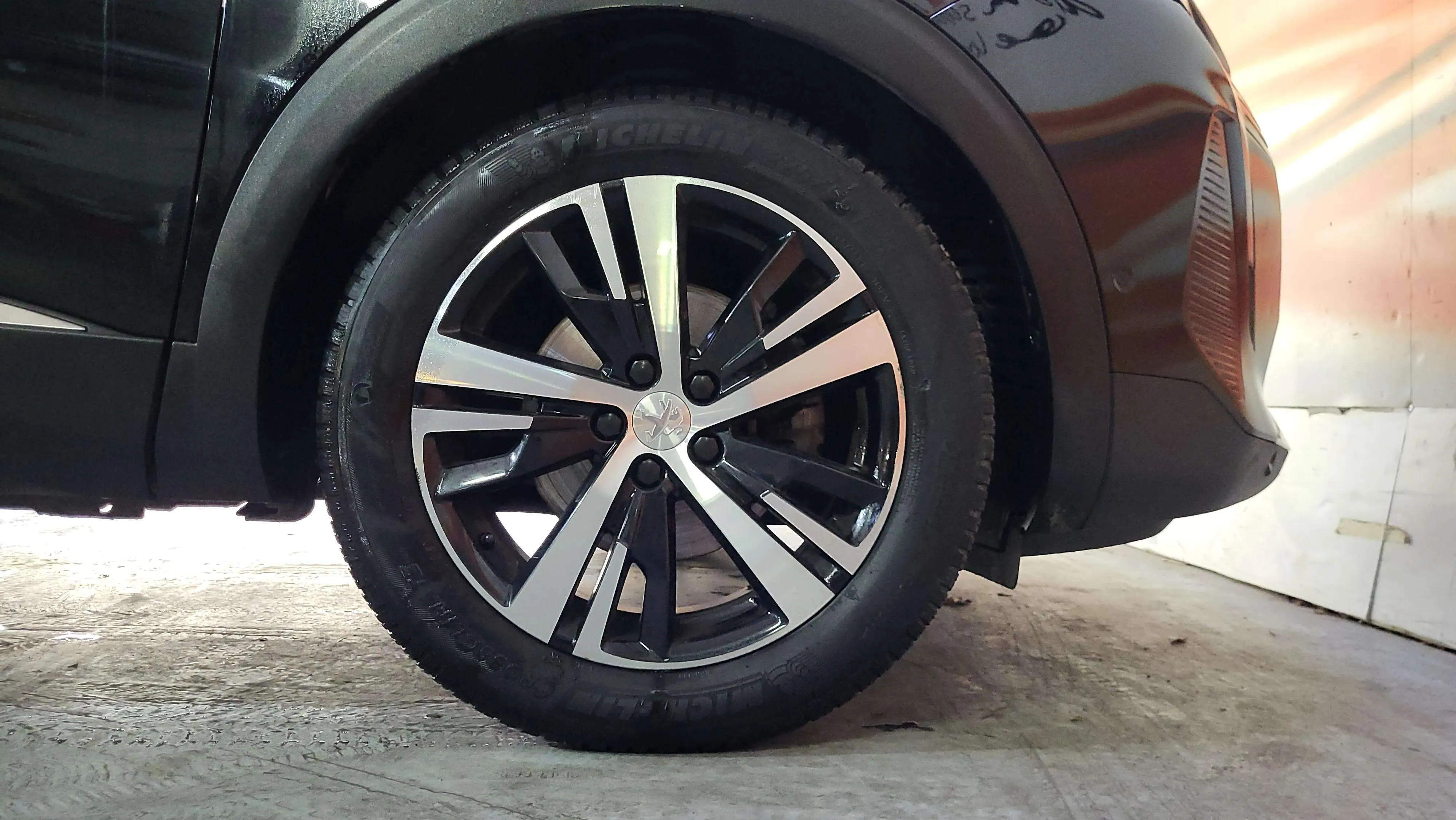 Peugeot 3008 1.5 BlueHDi GT EAT8 - foto 18