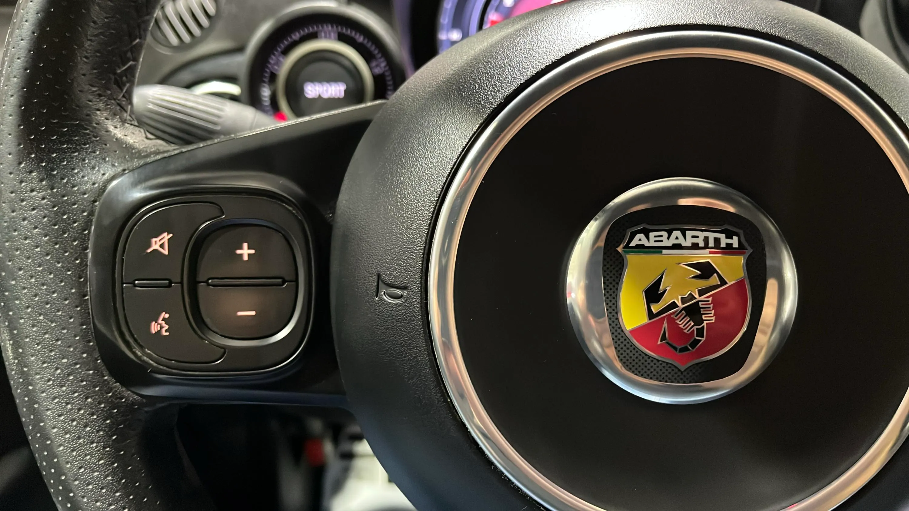 Abarth 500 595 Scorpioneoro 1.4 16v E6D - foto 15