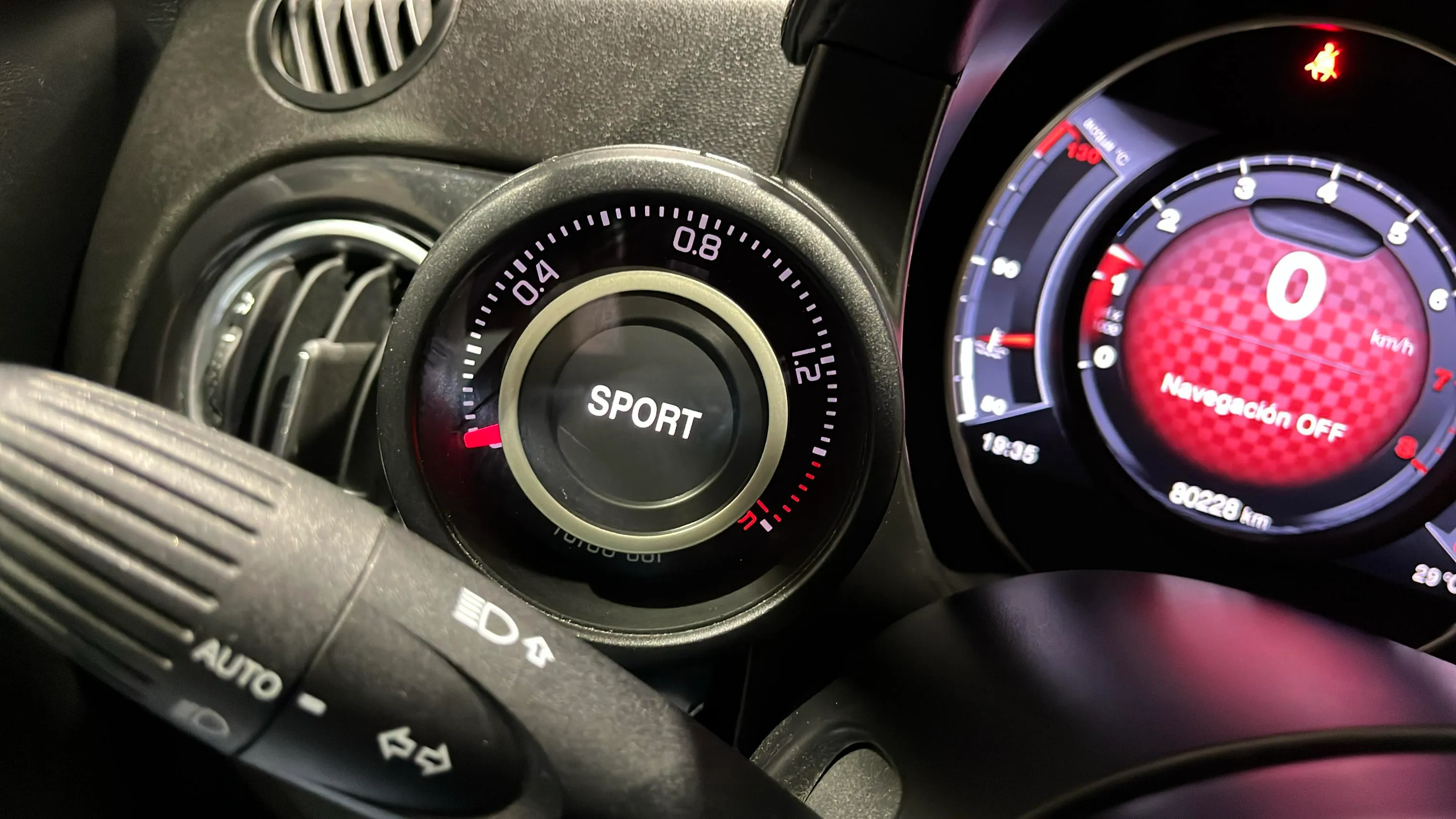 Abarth 500 595 Scorpioneoro 1.4 16v E6D - foto 24