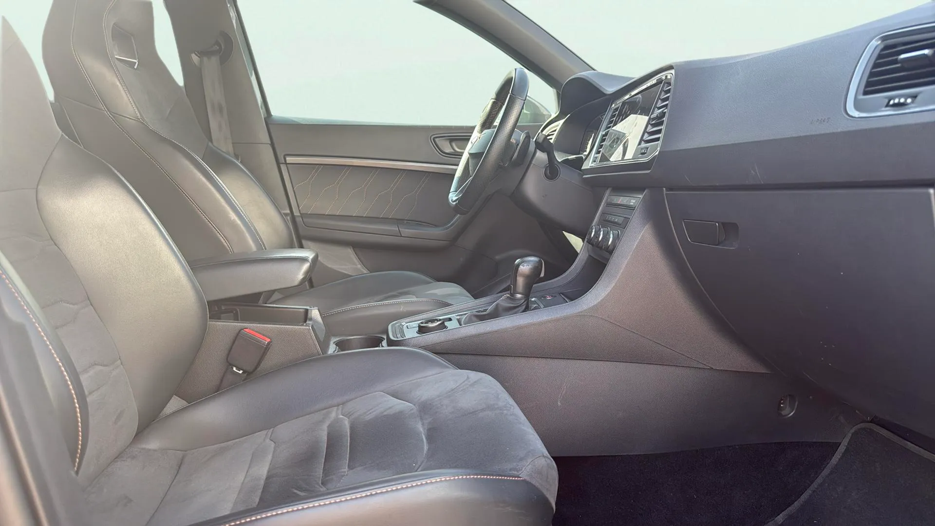 Cupra Ateca 2.0 TSI 4Drive DSG - foto 20