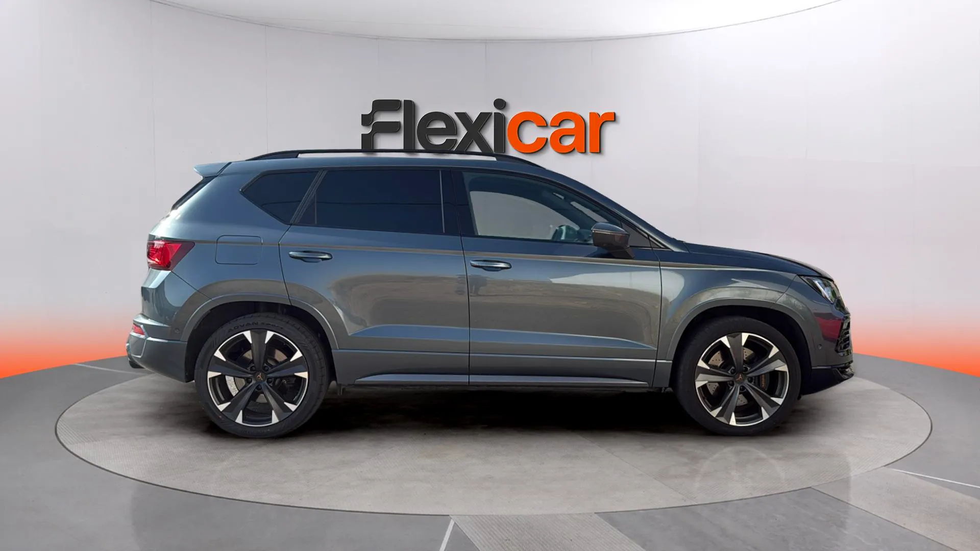 Cupra Ateca 2.0 TSI 4Drive DSG - foto 8