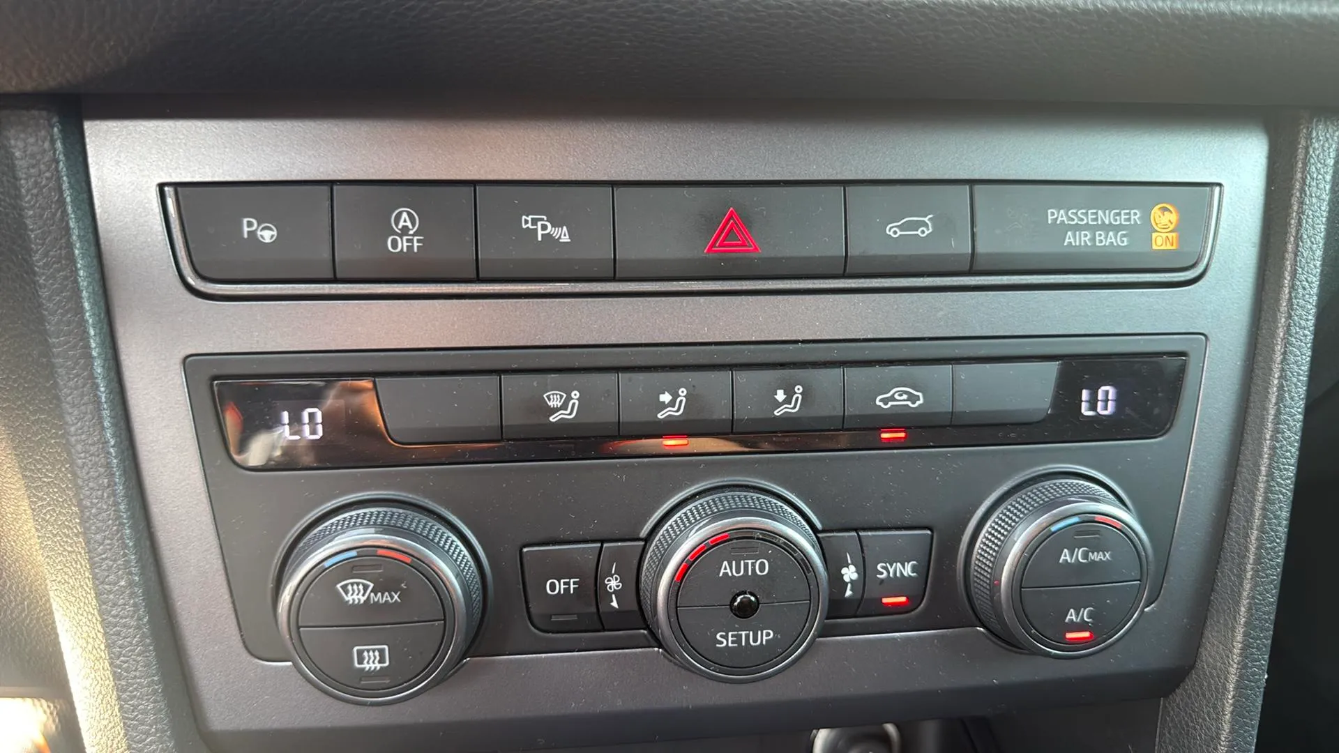 Cupra Ateca 2.0 TSI 4Drive DSG - foto 18