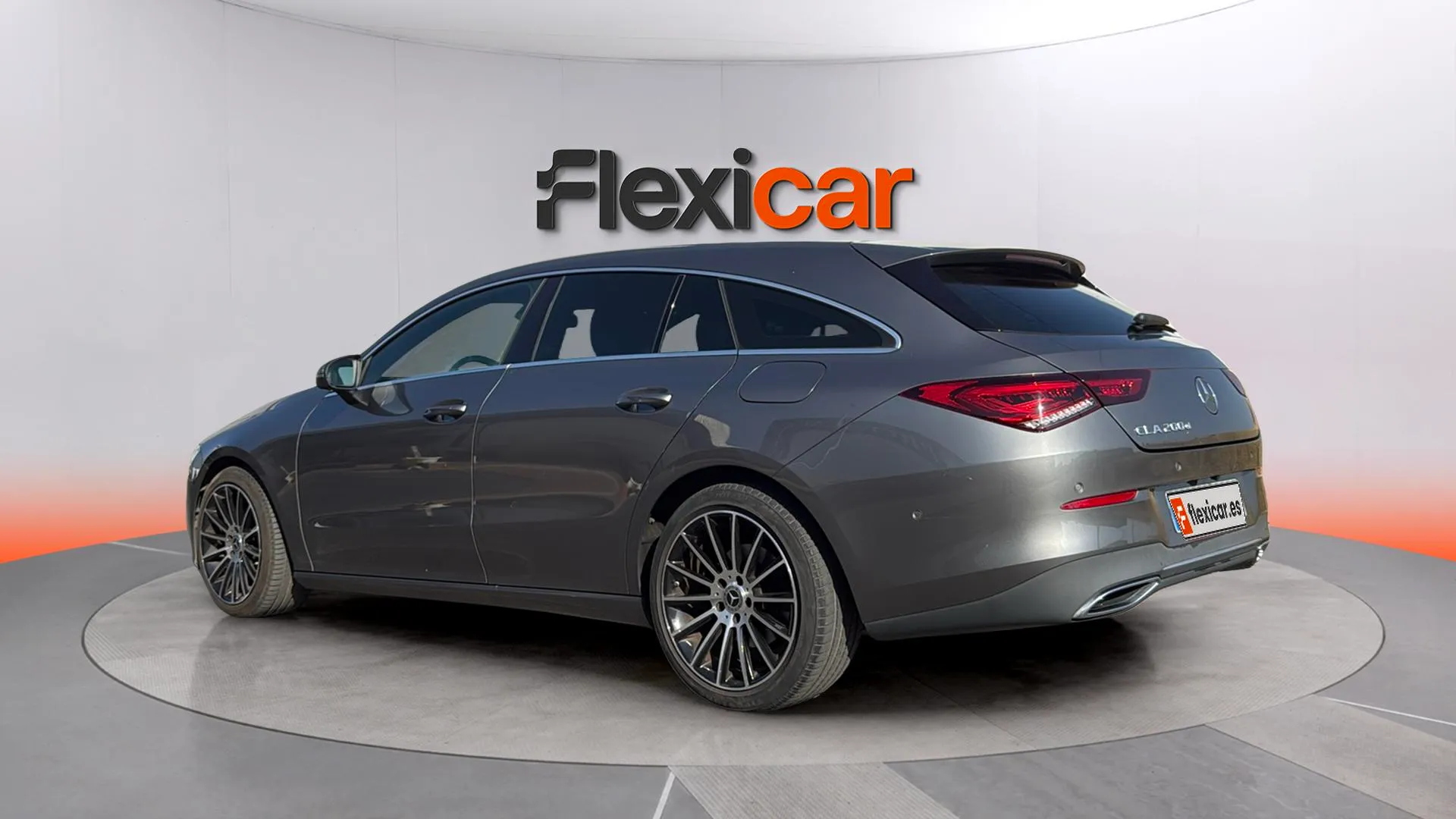 Mercedes-Benz CLA 200 D DCT Shooting Brake - foto 5