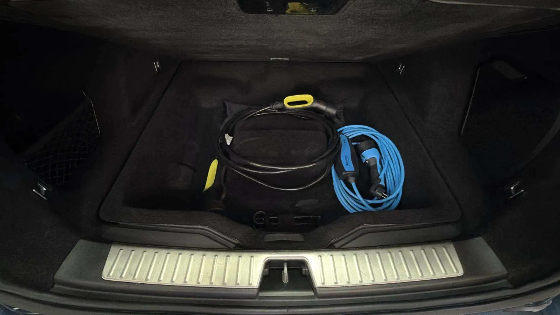 Lynk & Co 01 1.5 PHEV - foto 26