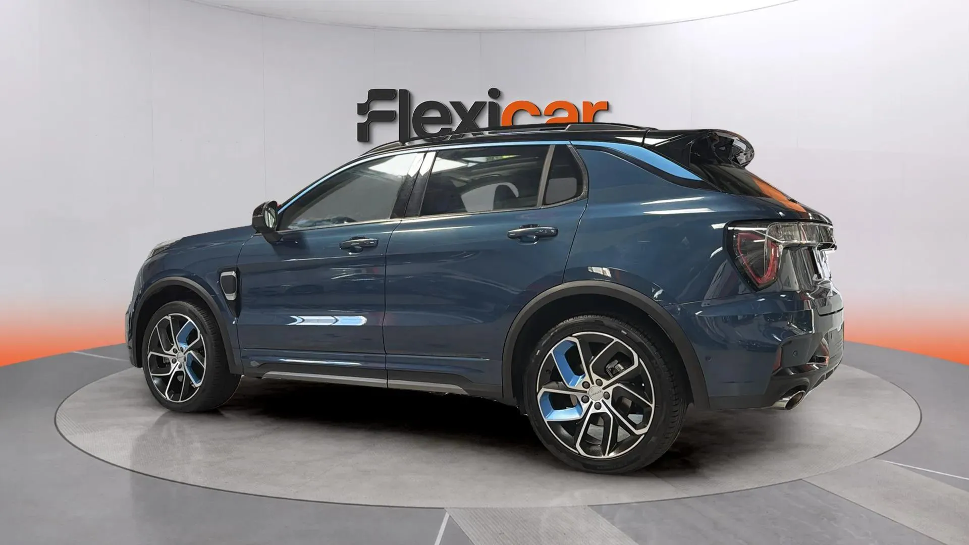 Lynk & Co 01 1.5 PHEV - foto 11