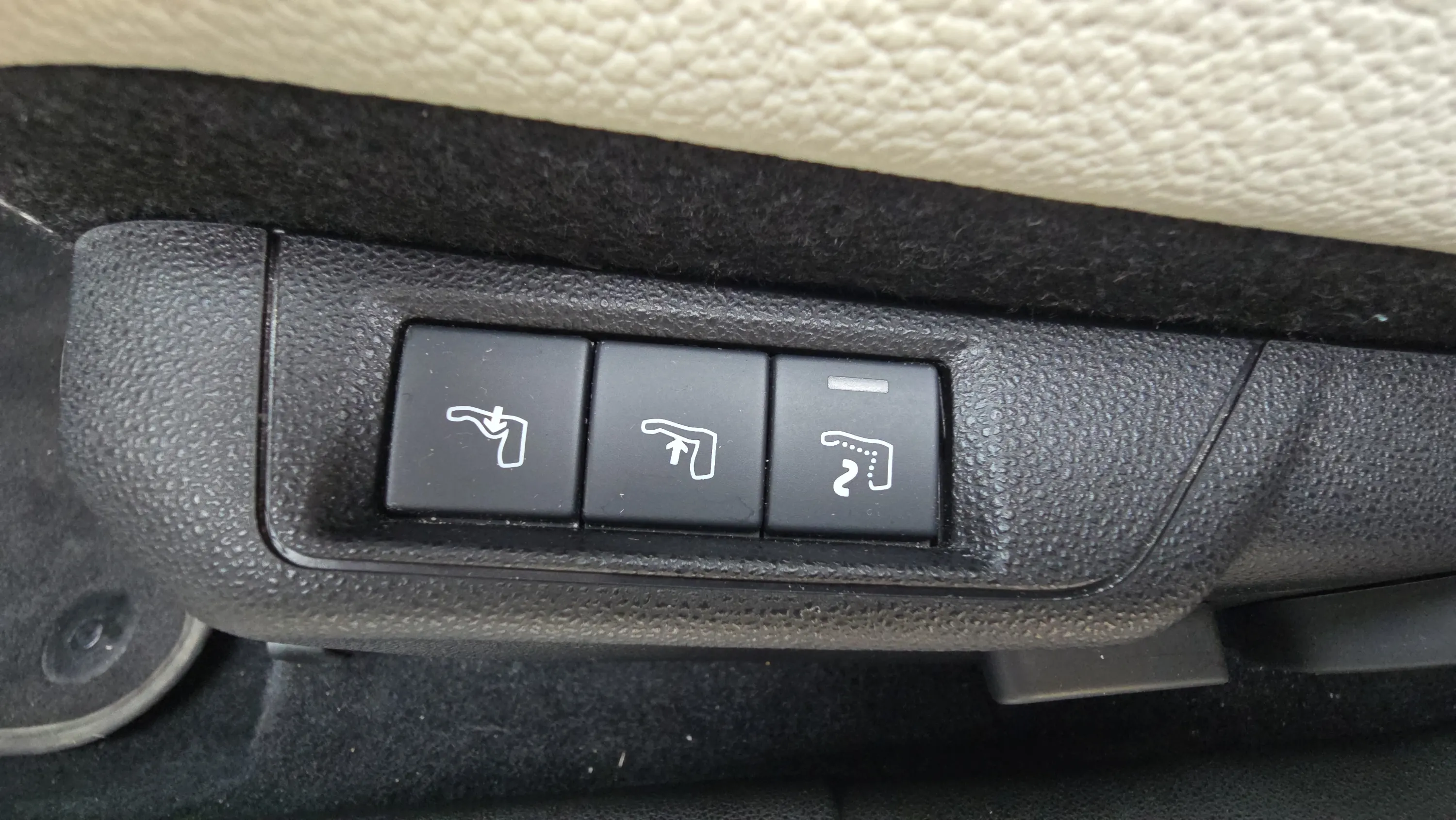Fiat 600 MHEV La prima 1.2 Ddct - foto 17