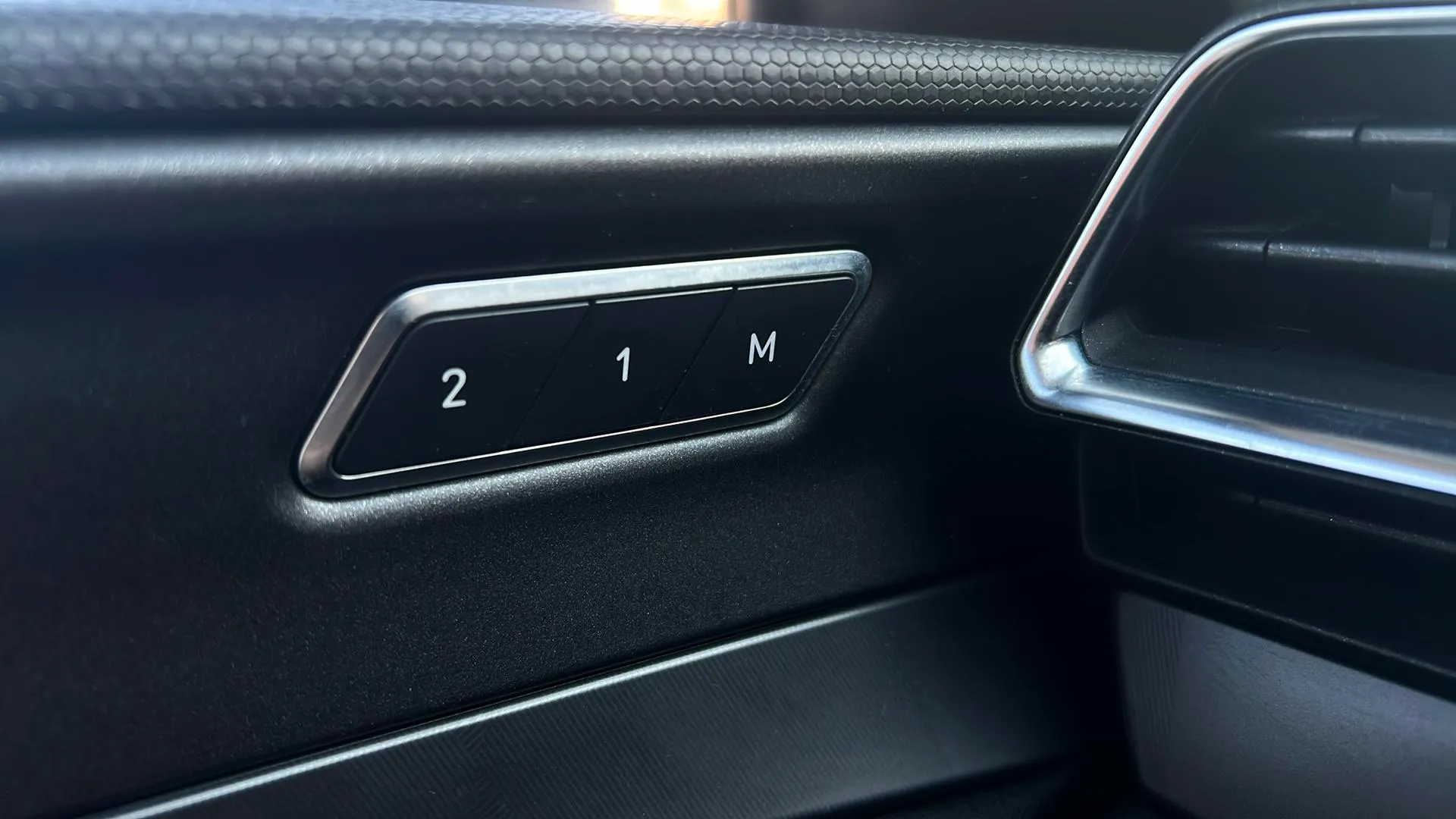 Lynk & Co 01 1.5 PHEV - foto 21