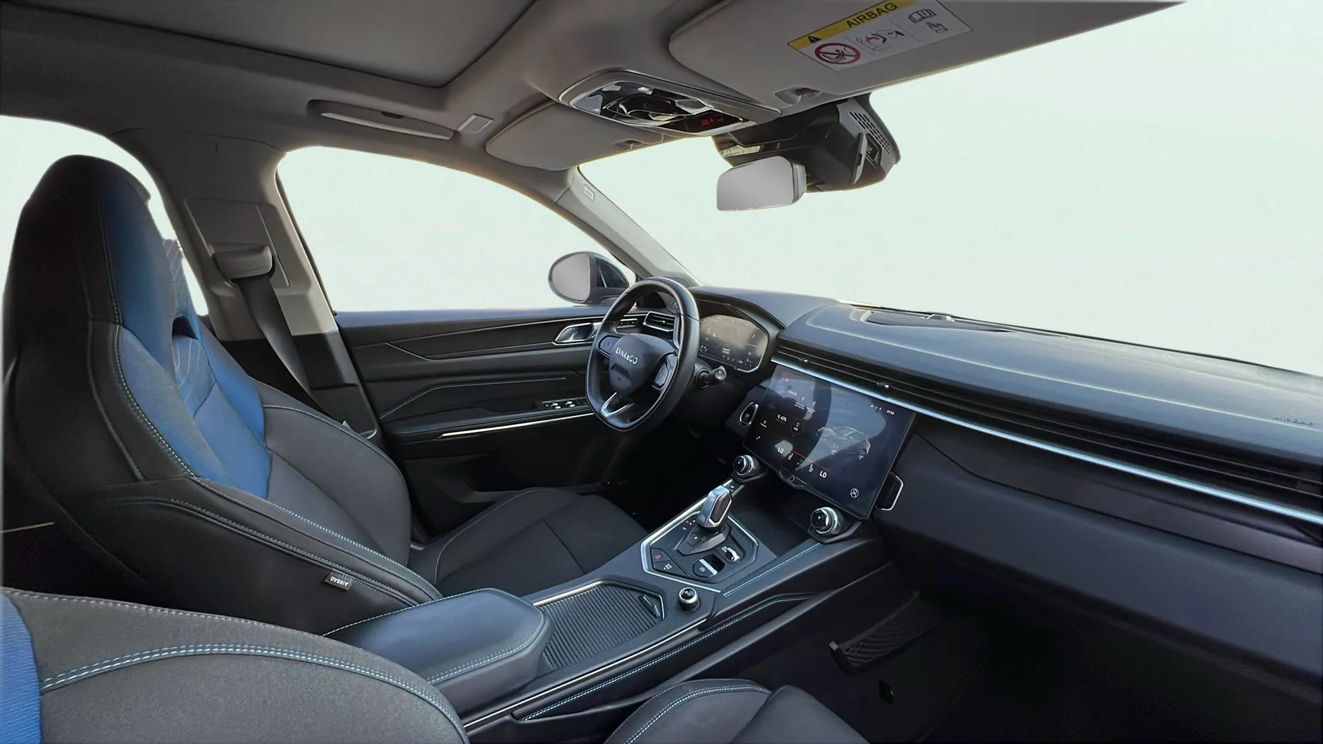 Lynk & Co 01 1.5 PHEV - foto 10