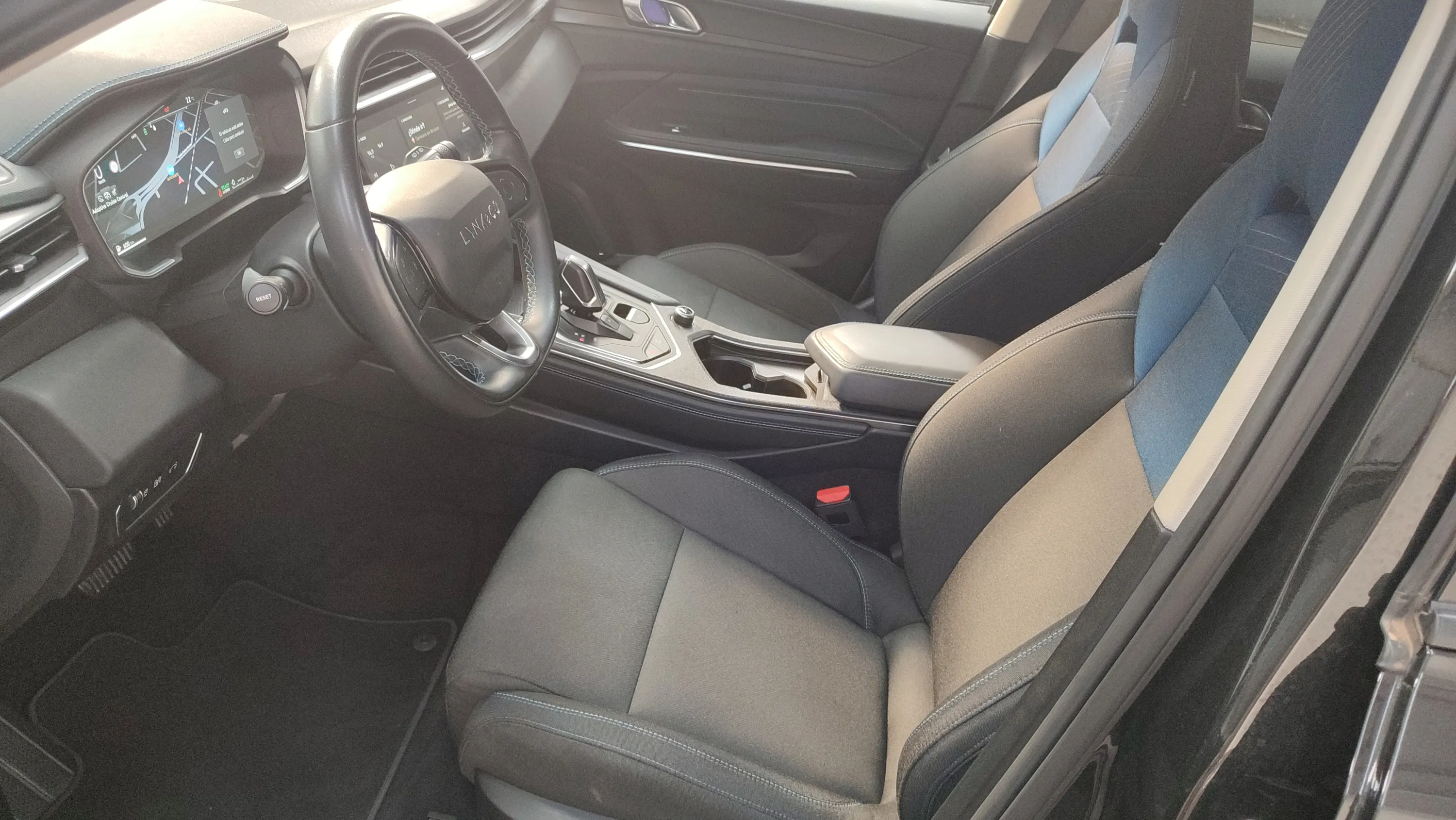 Lynk & Co 01 1.5 PHEV 6. - foto 18