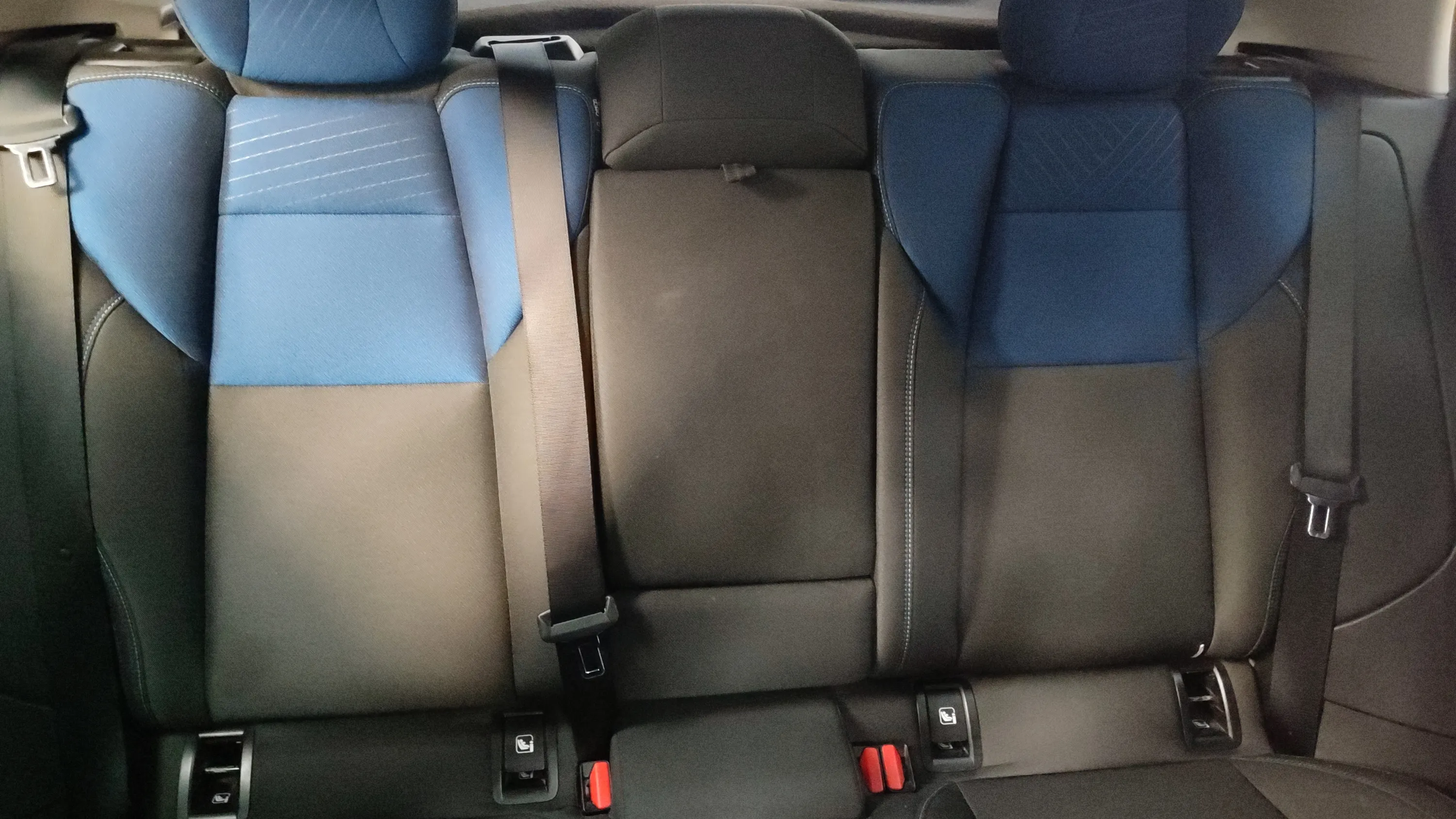 Lynk & Co 01 1.5 PHEV 6. - foto 20