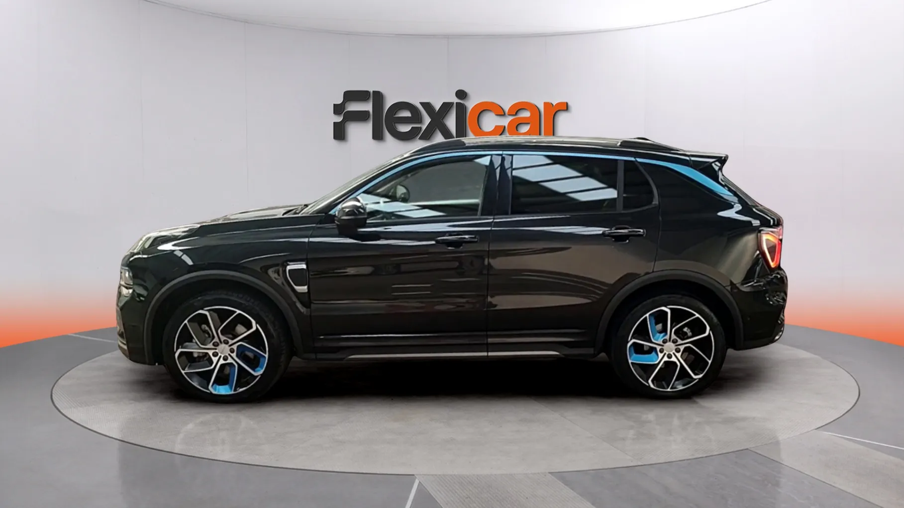 Lynk & Co 01 1.5 PHEV 6. - foto 4