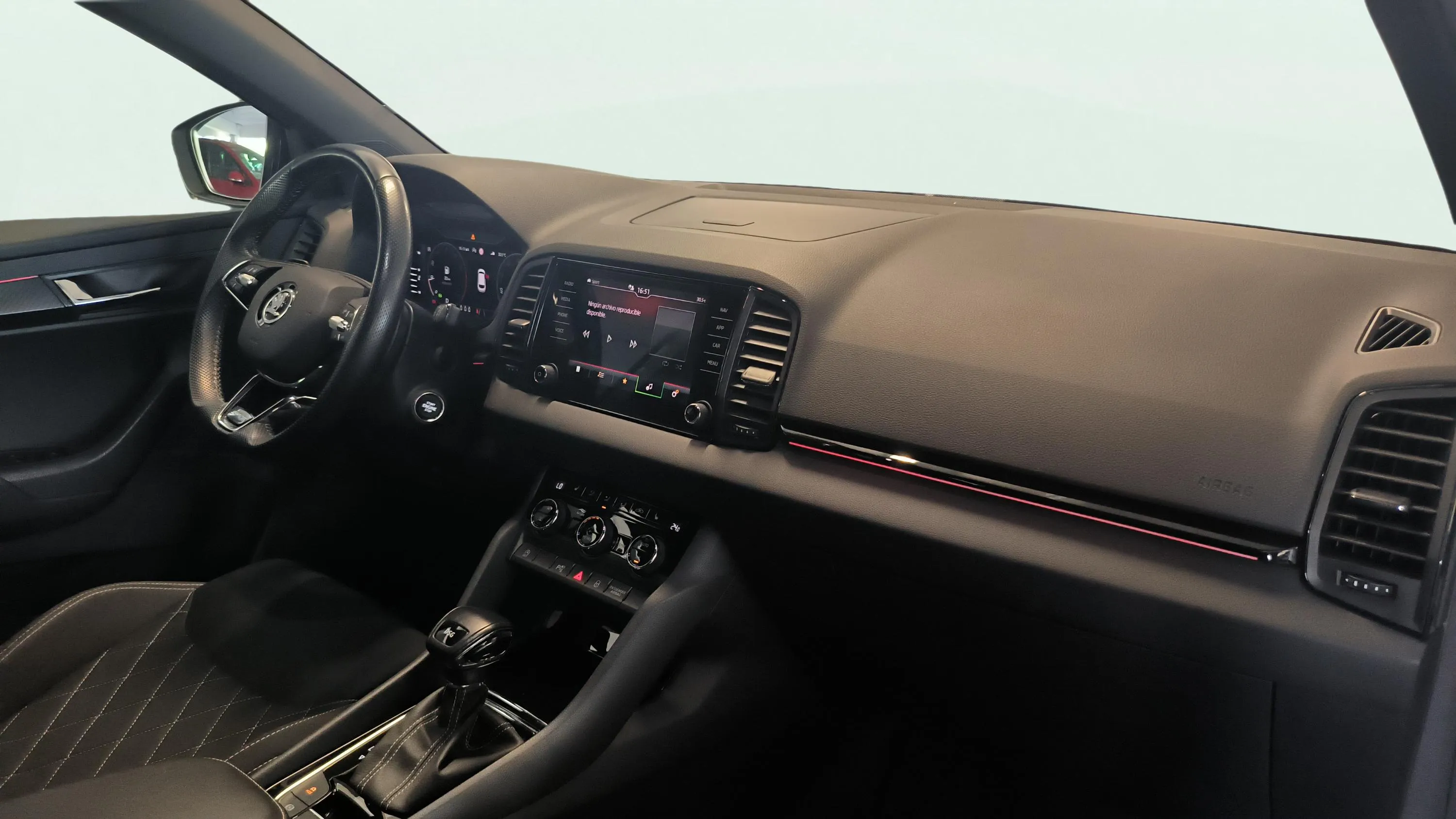 Škoda Karoq 1.5 TSI DSG ACT Style - foto 26
