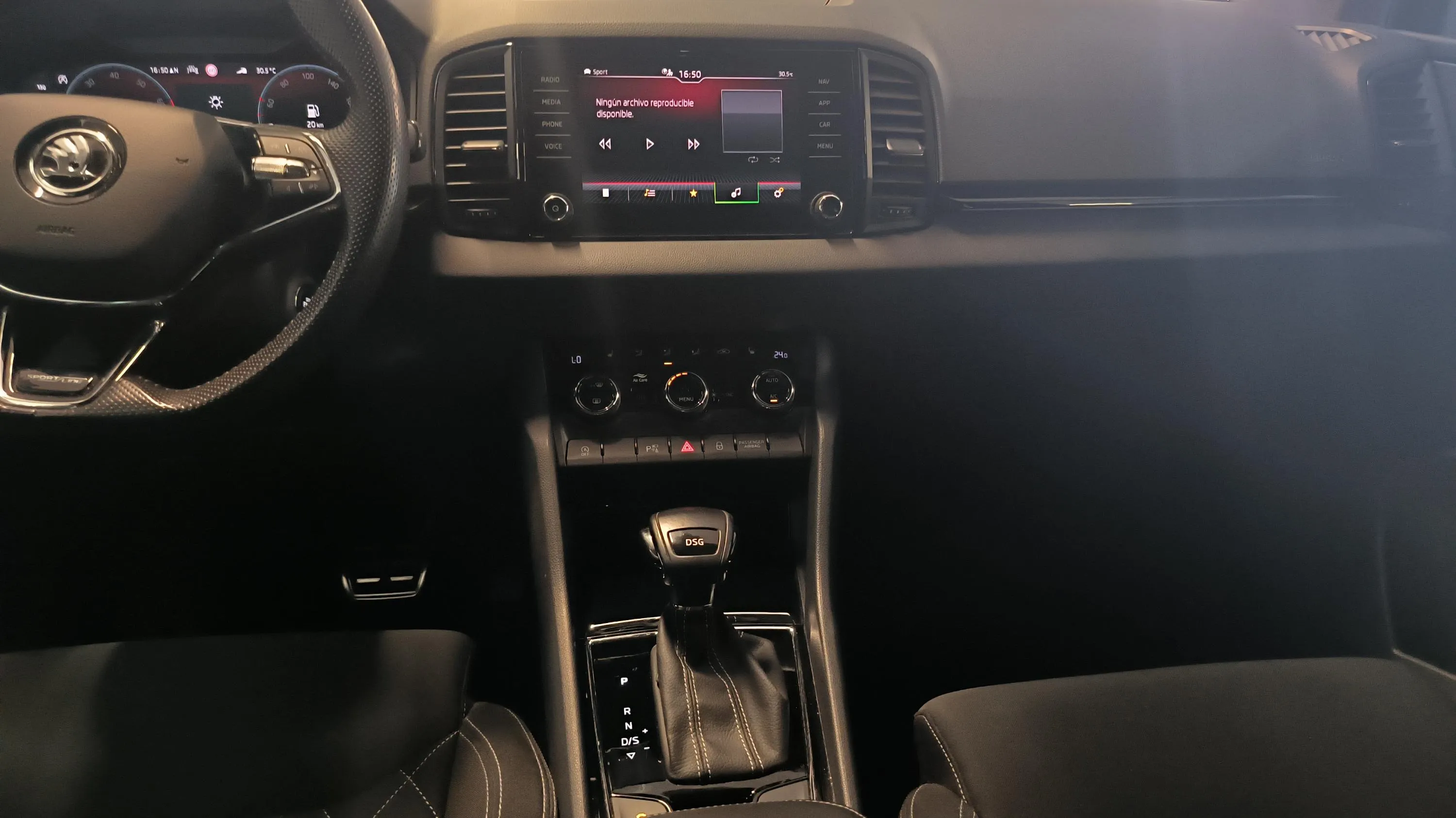 Škoda Karoq 1.5 TSI DSG ACT Style - foto 27