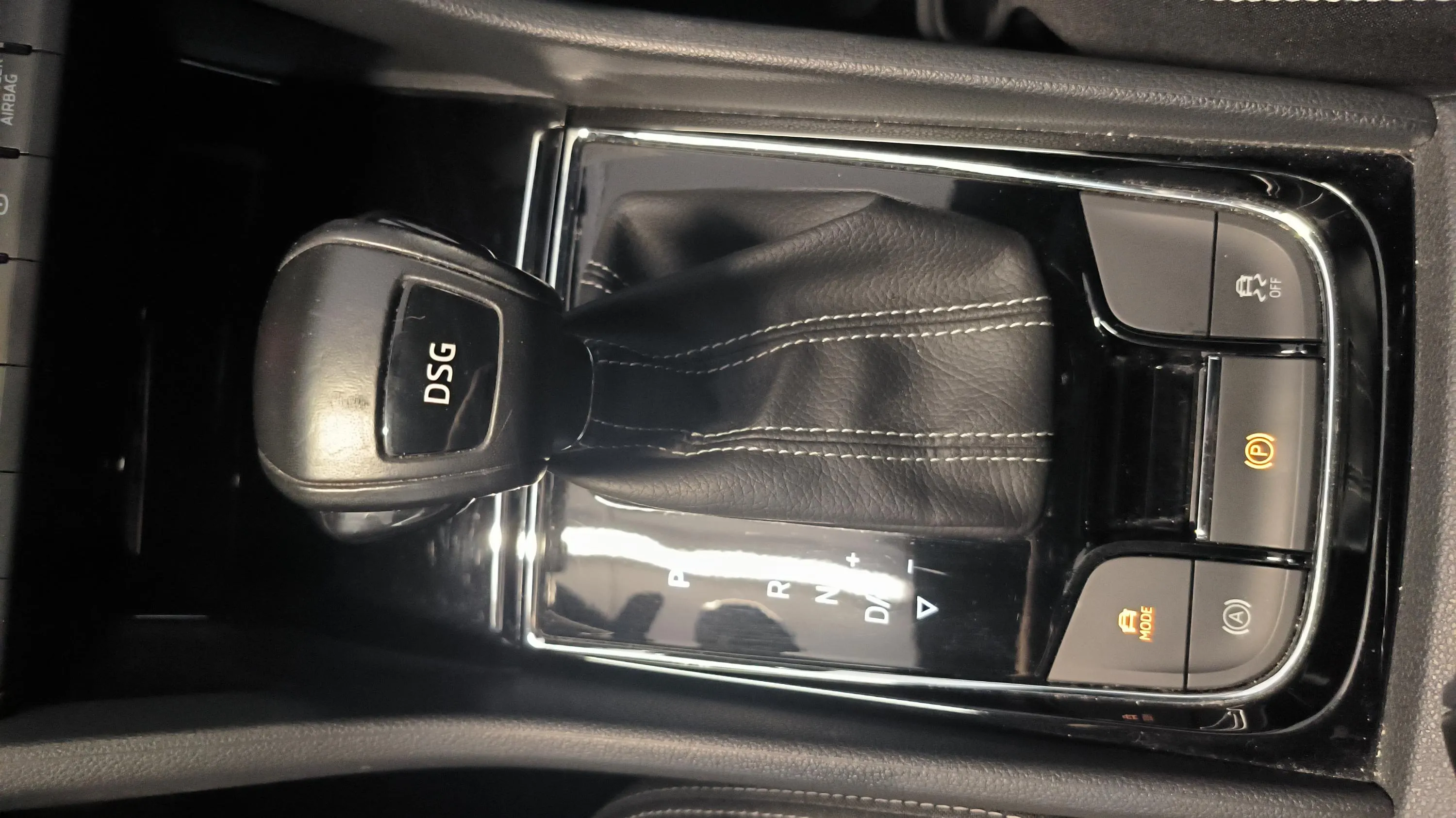 Škoda Karoq 1.5 TSI DSG ACT Style - foto 24