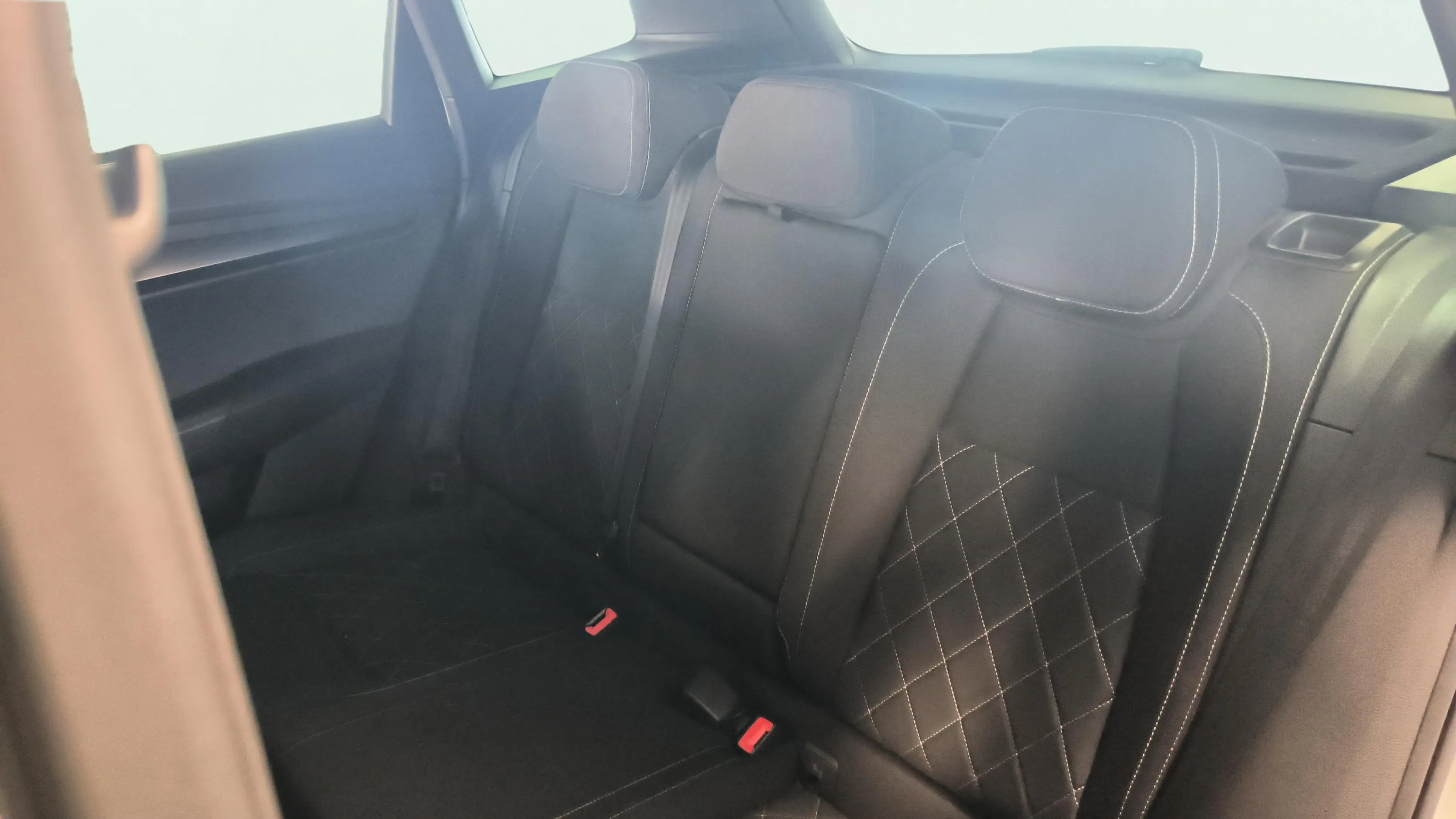 Škoda Karoq 1.5 TSI DSG ACT Style - foto 28