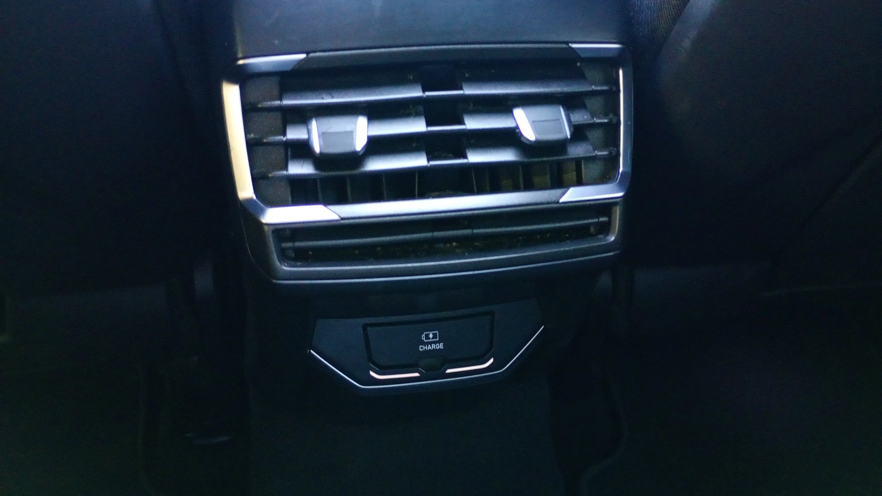 Lynk & Co 01 1.5 PHEV - foto 21