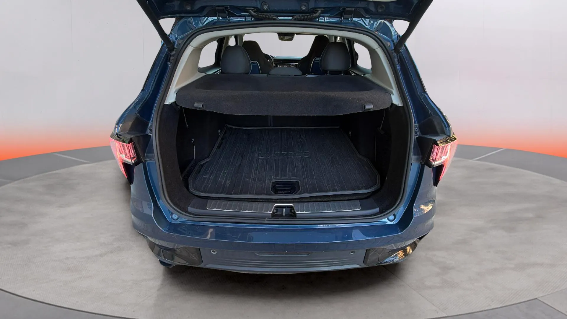 Lynk & Co 01 1.5 PHEV - foto 15
