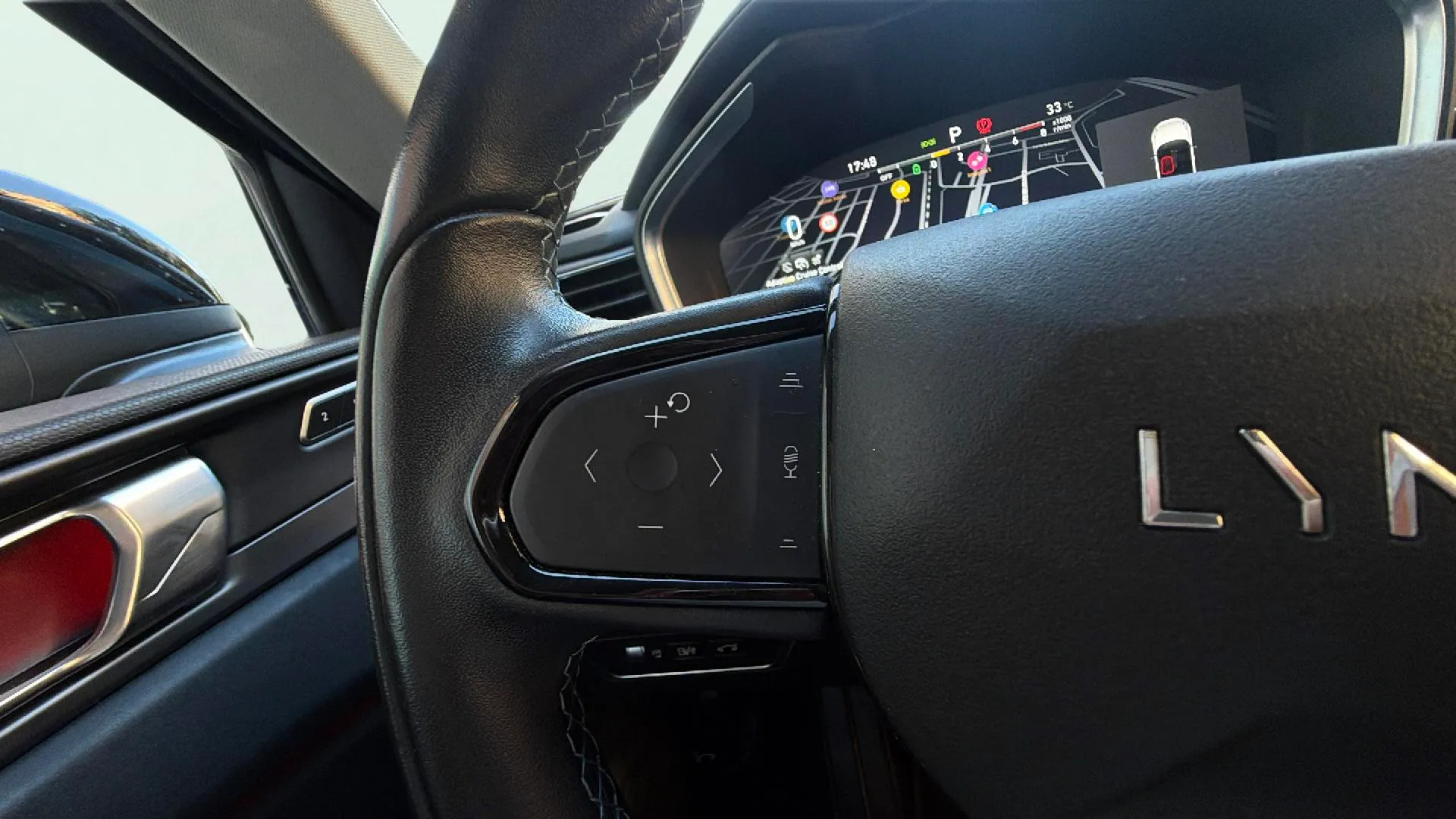 Lynk & Co 01 1.5 PHEV - foto 17