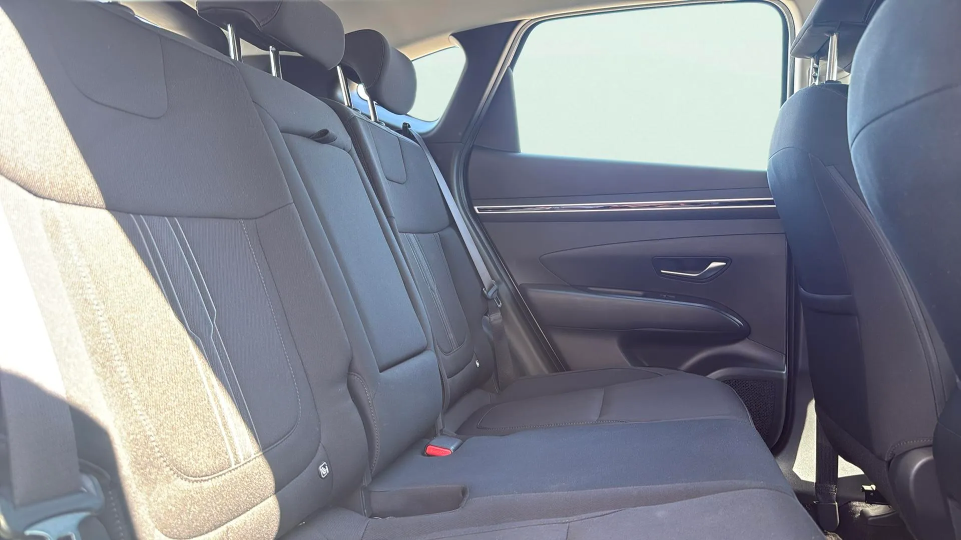 Hyundai Tucson 1.6 T-GDi PHEV Maxx 4x4 - foto 17