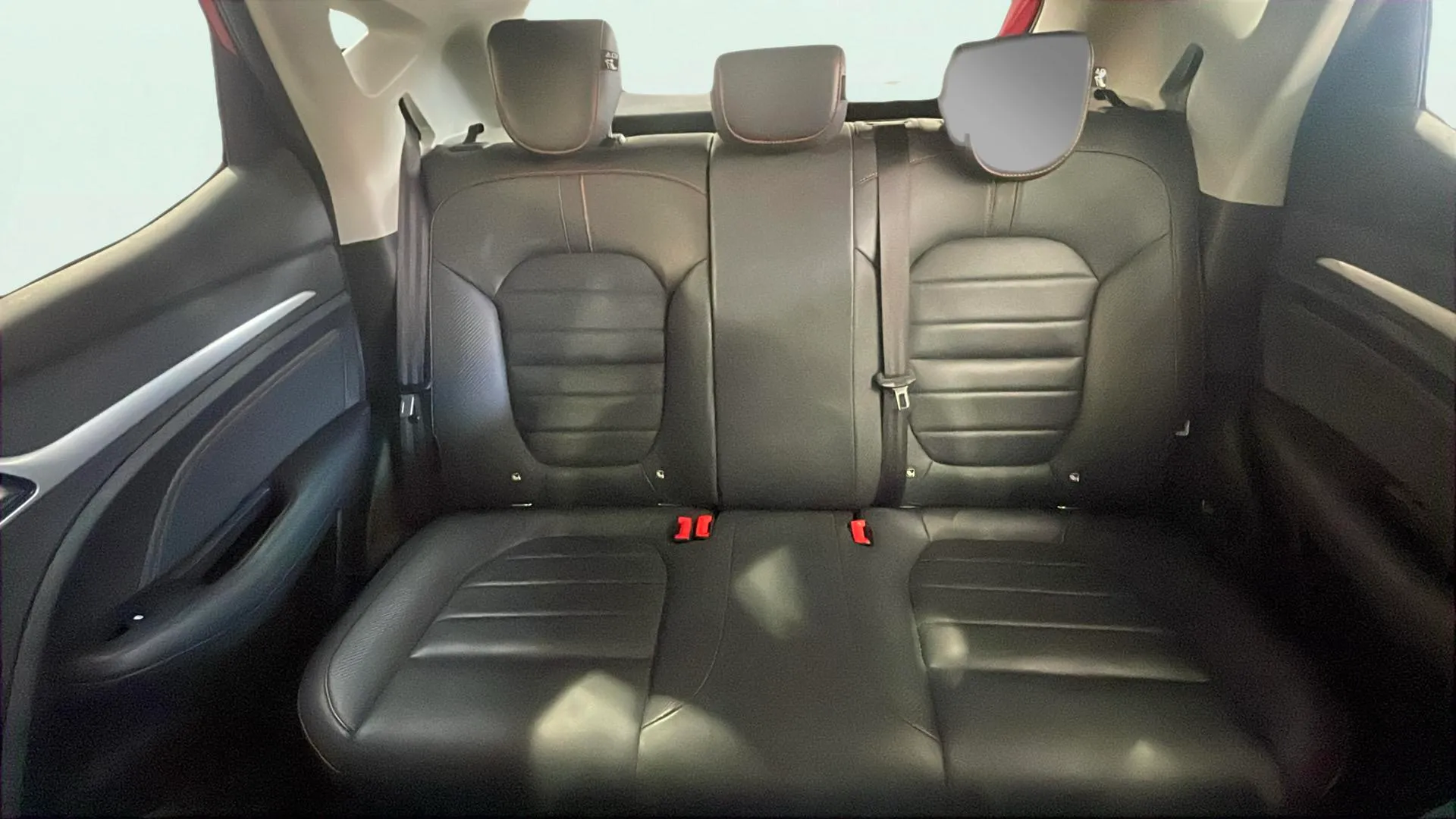 MG ZS 1.5 Luxury - foto 14