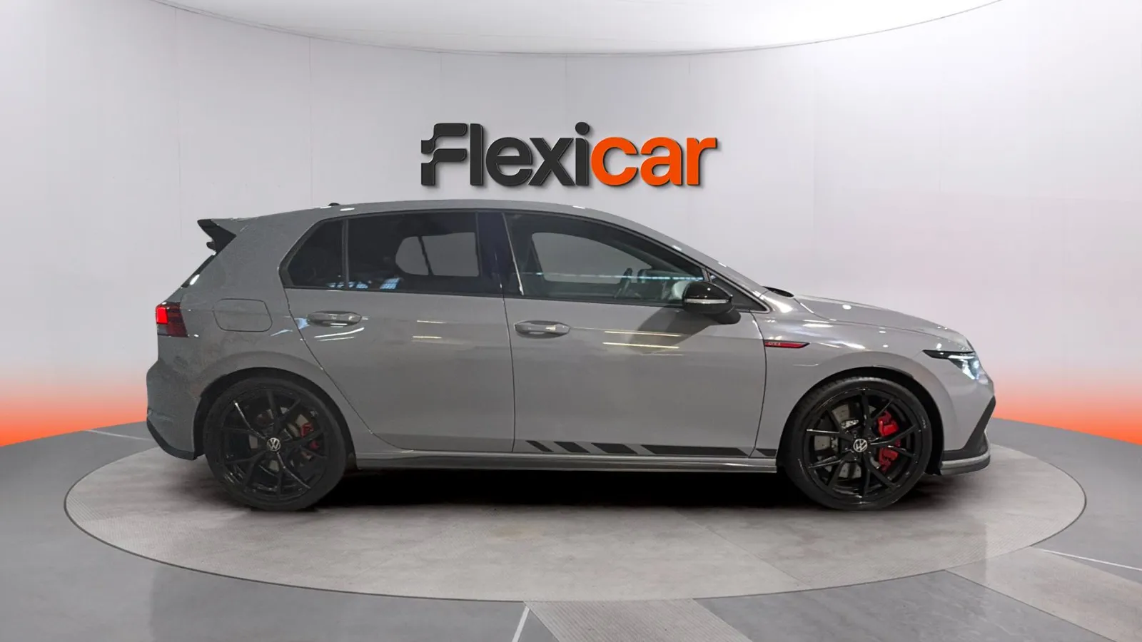 Volkswagen Golf GTI Clubsport 2.0 TSI DSG - foto 2