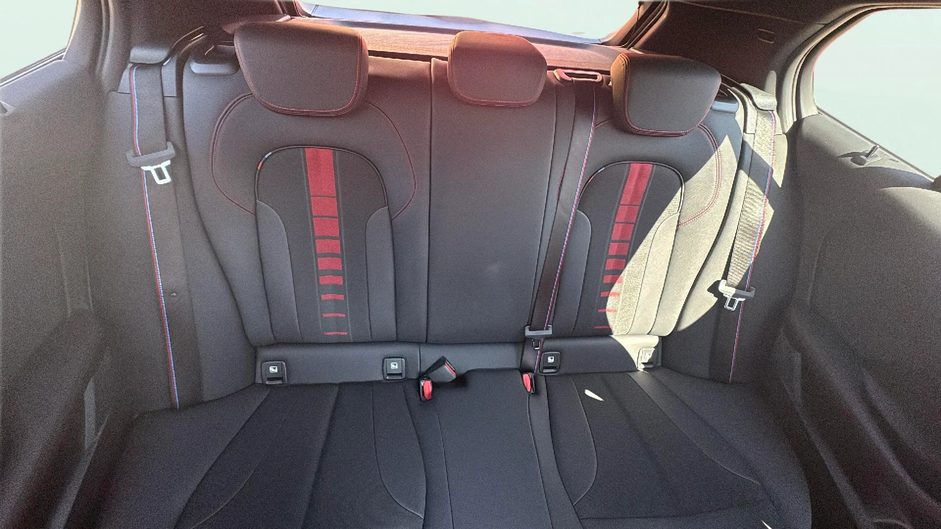 BMW Serie 1 128ti - foto 17
