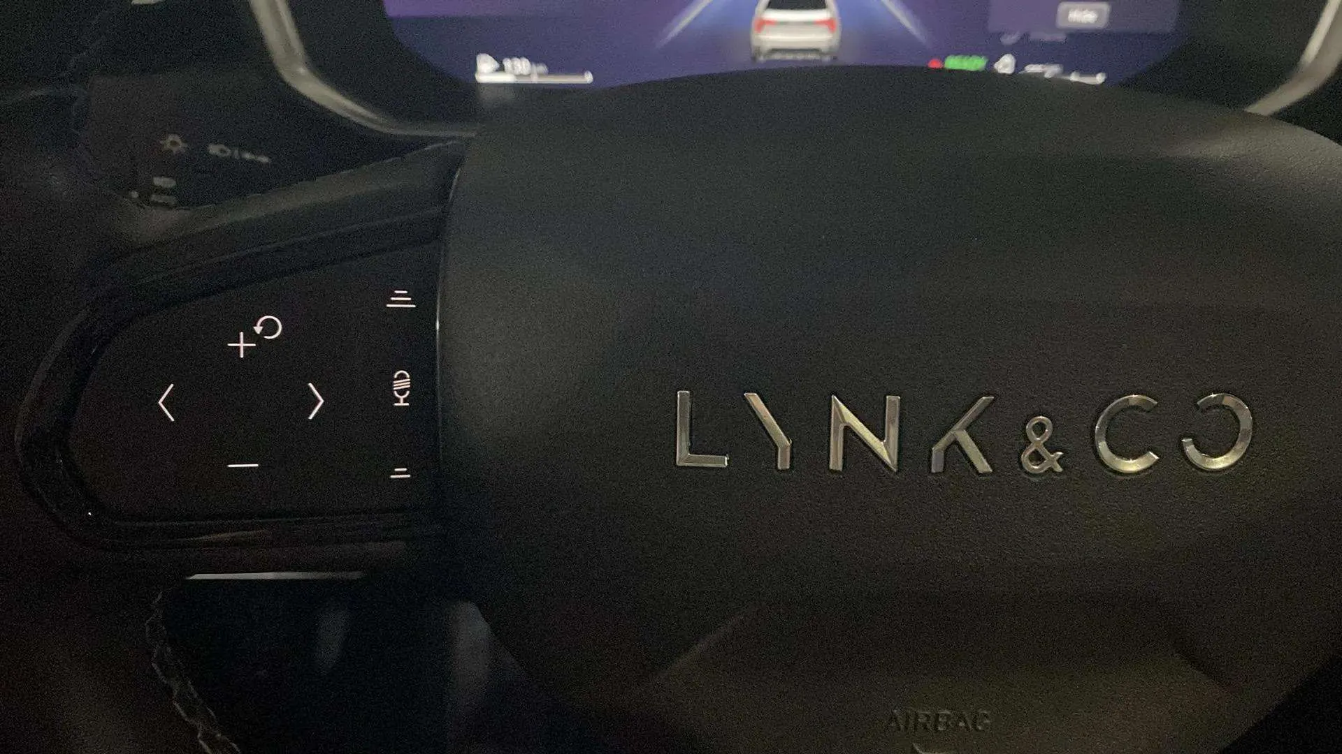 Lynk & Co 01 1.5 PHEV - foto 11